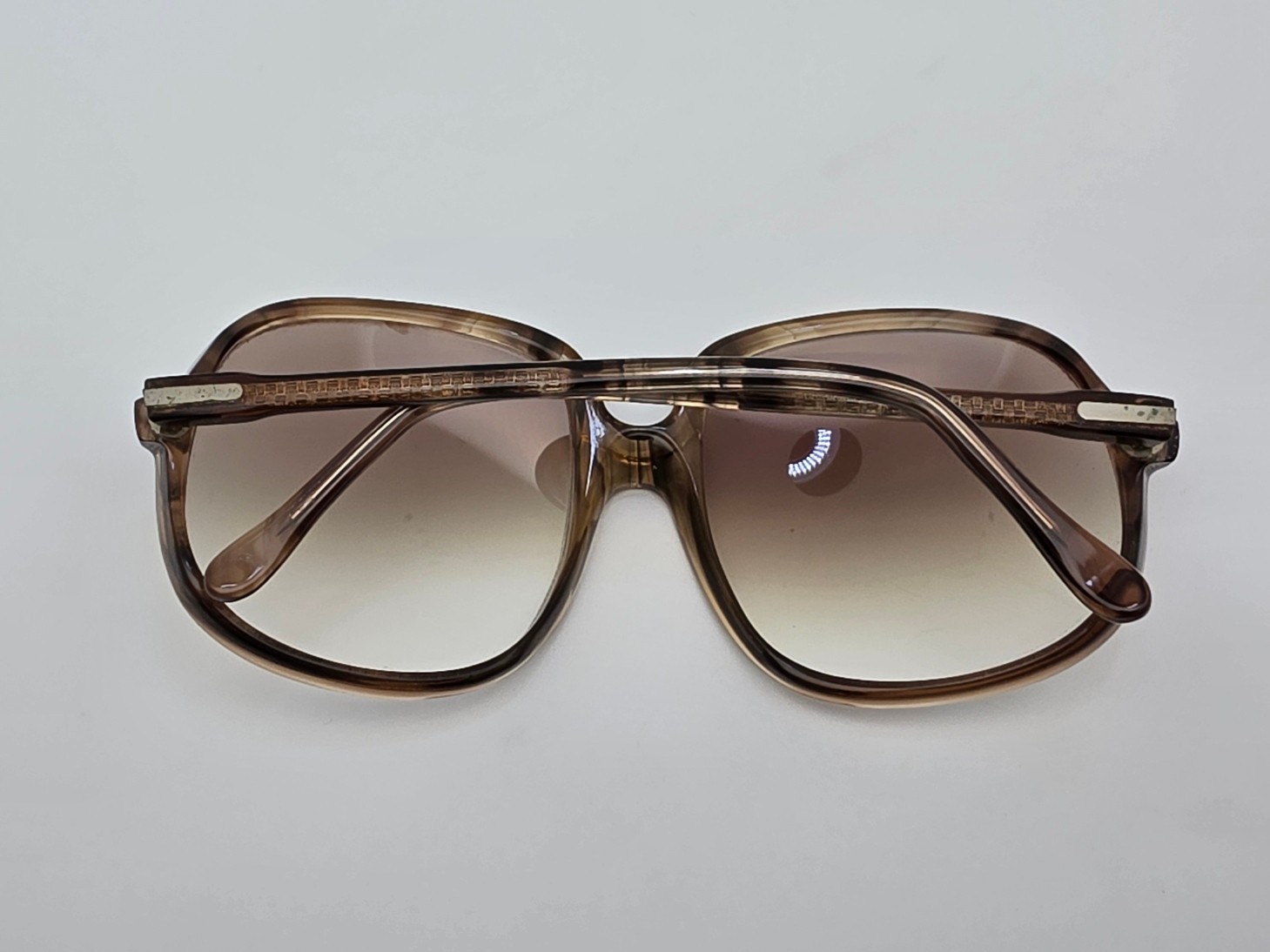 Vintage Crystal Brown Frame Light Brown Gradient Lens Oversized Sunglasses 57mm
