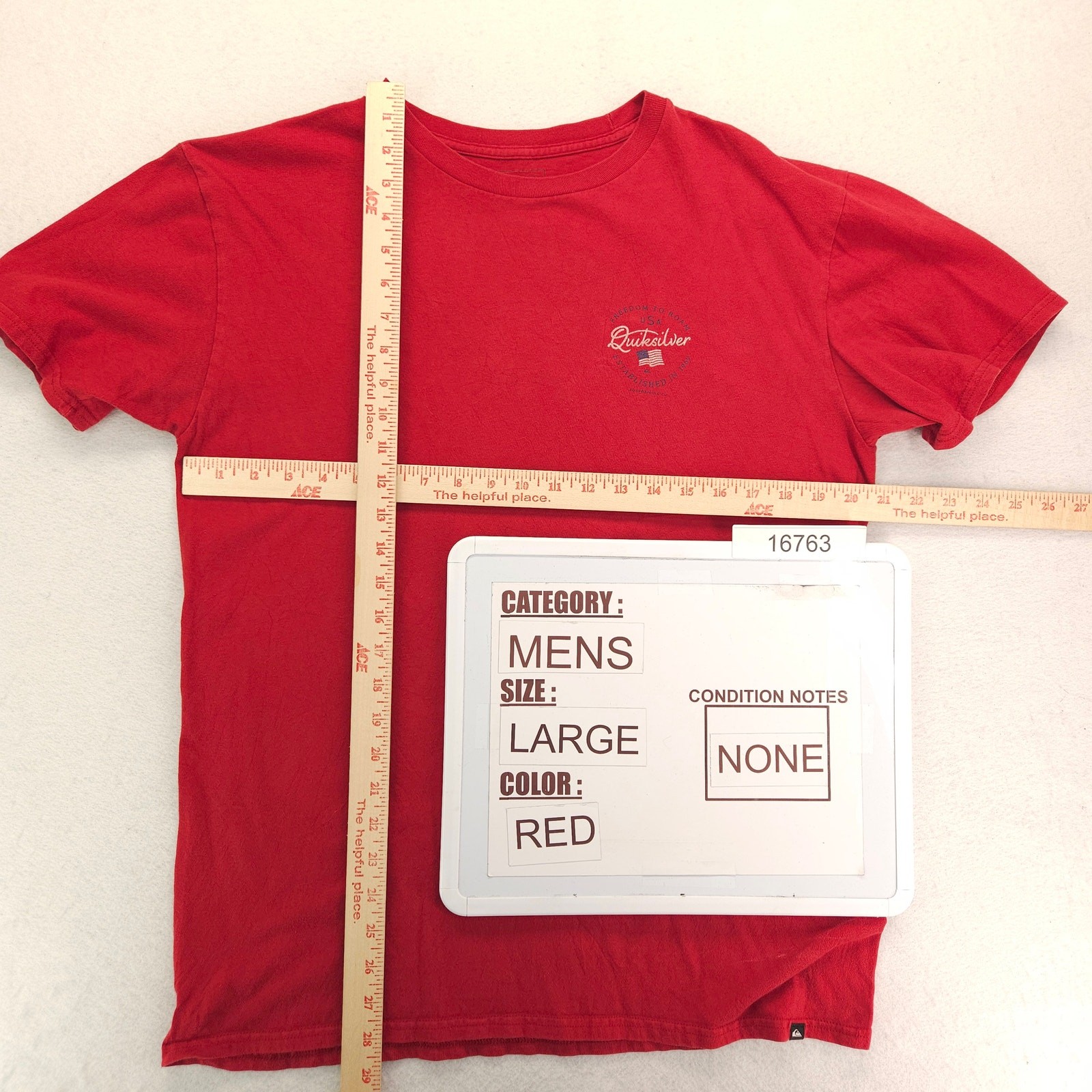 Quiksilver Crew Neck Short Sleeve Graphic T Shirt Mens Size Large L Red