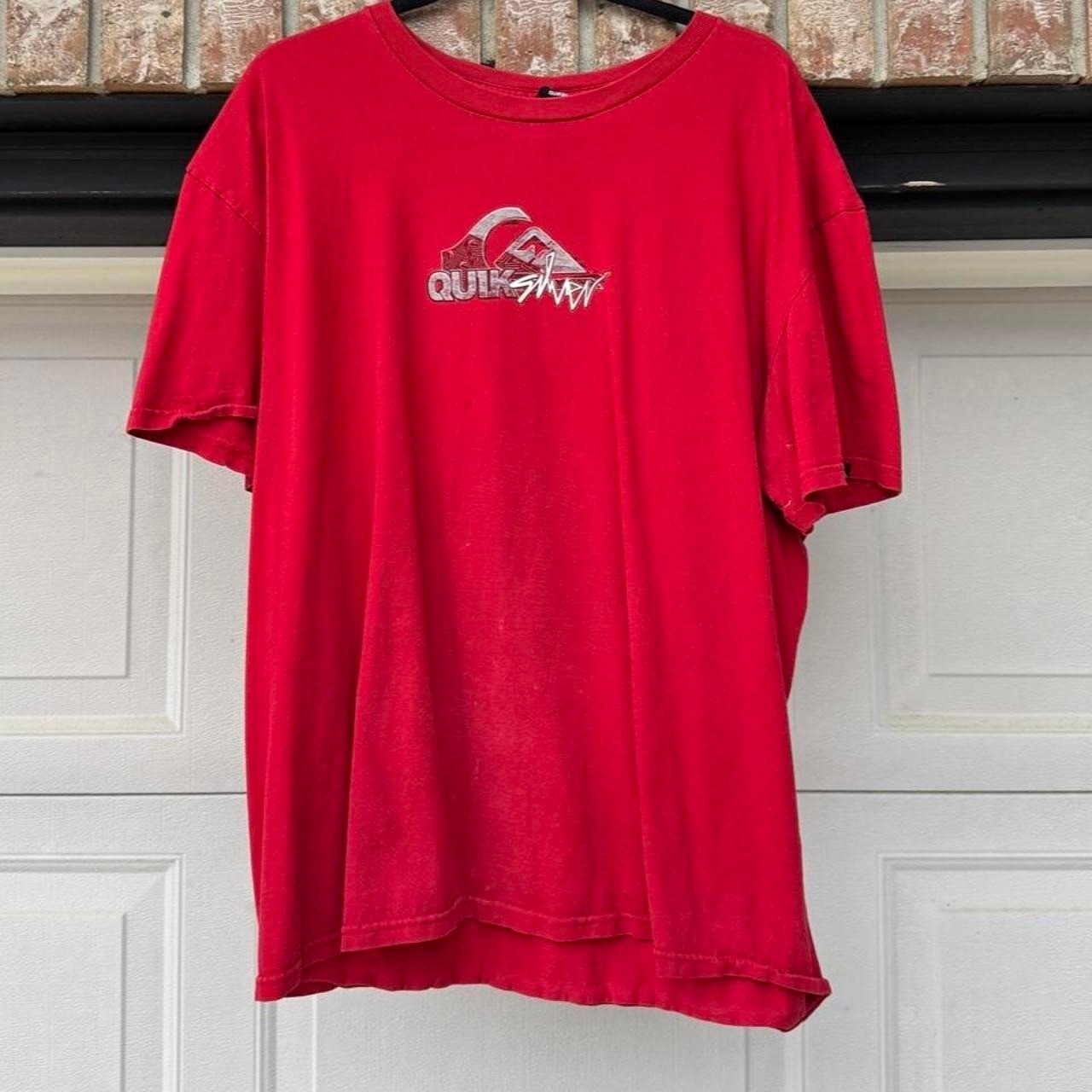 RED 00s QUIKSILVER “TORONTO” GRAPHIC TEE