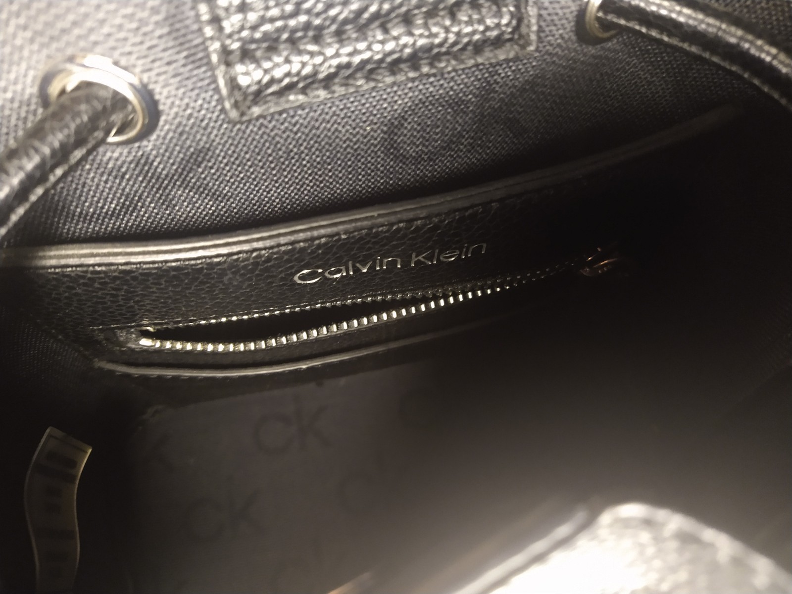 Calvin Klein Black Pebbled Bucket Bag Drawstring, Adjustable Strap