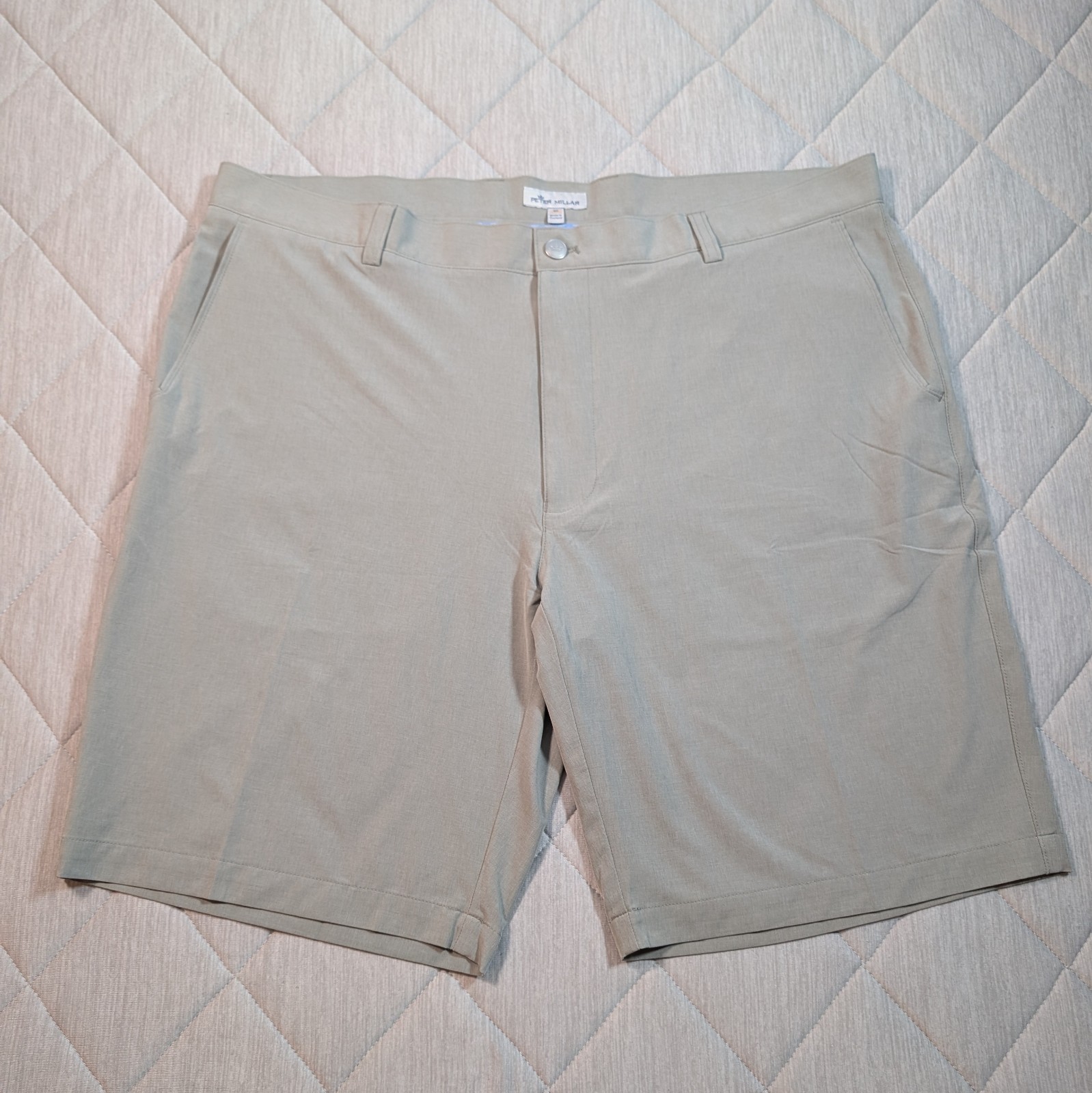 Peter Millar Shorts Mens Grey 40×10 Crown Sport Shackleford Performance Golf