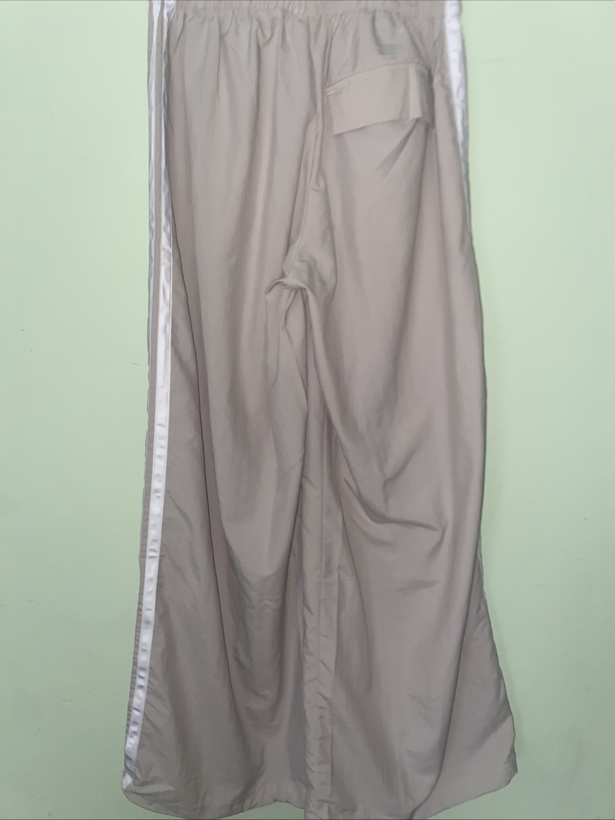 adidas Essentials 3-Stripes Lifestyle Woven Parachute Pants Wonder/Alumina XS