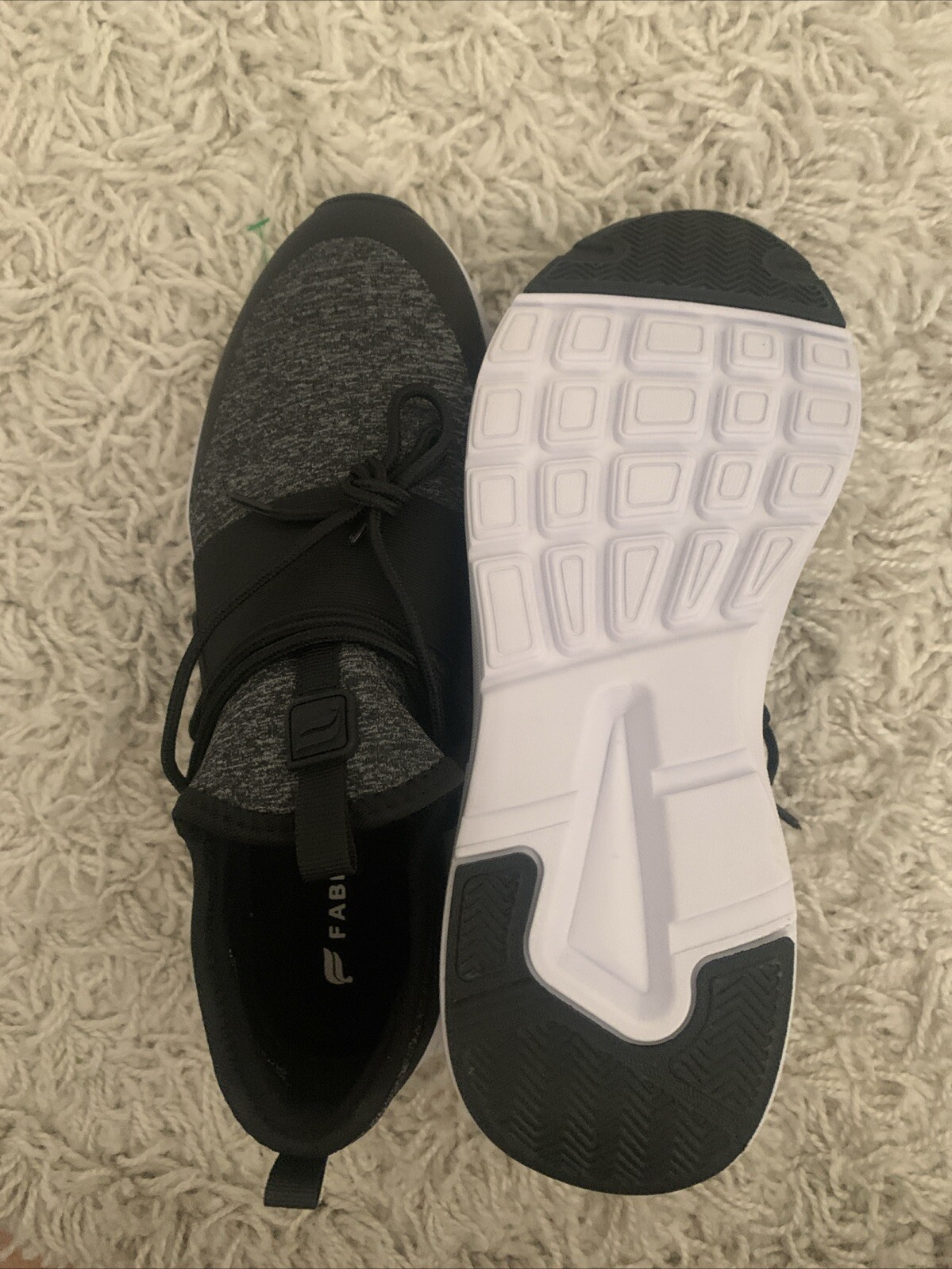 Fabletics Zuma III Studio Womens Black Size 9.5 Active Sneakers Training Shoes
