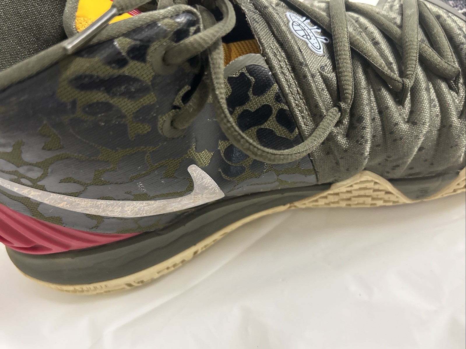 NIKE Kybrid S2 ‘What The Camo’ Men’s Size 13 CQ9323-300 Excellent Condition