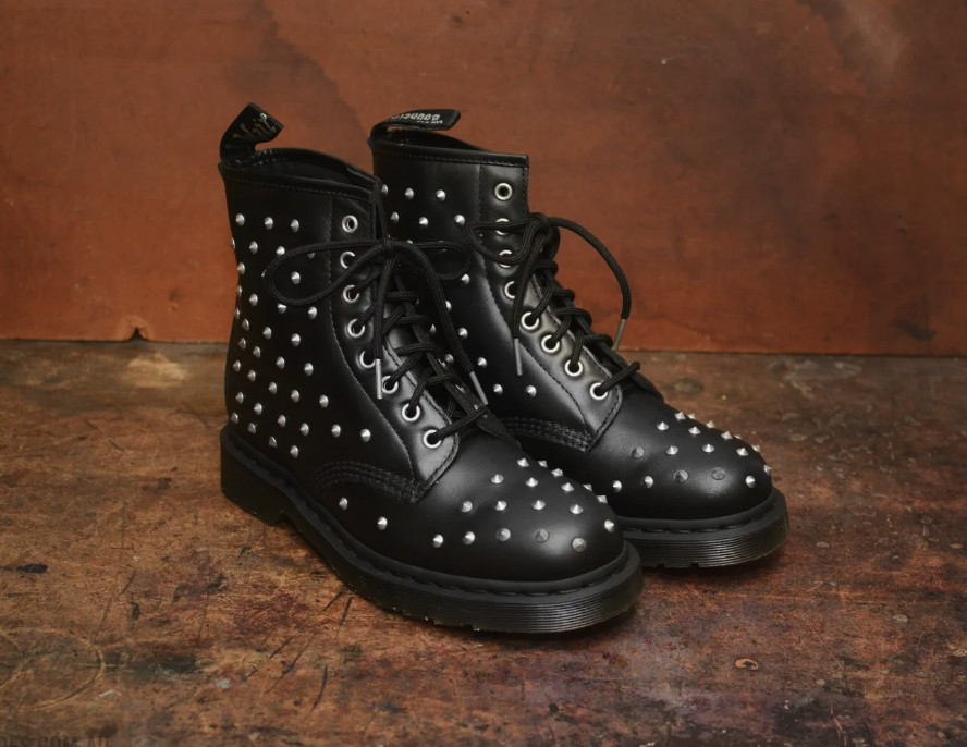 1460 STUD WANAMA LEATHER LACE UP BOOTS MSRP$210