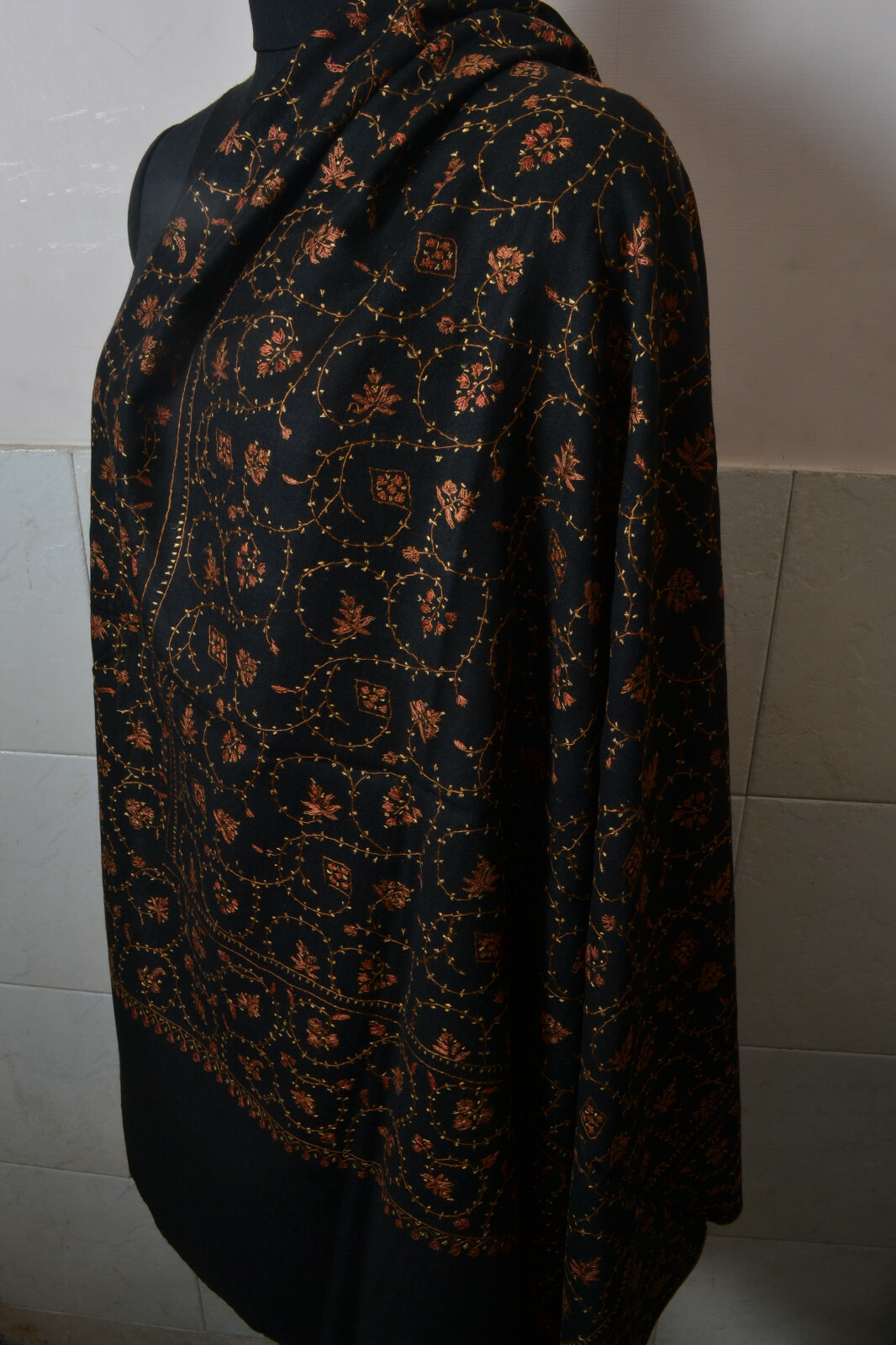 BLACK KASHMIRI WAVE EMBROIDERY JAAL – 100% CASHMERE PASHMINA SHAWL ~ 16 DESIGNS
