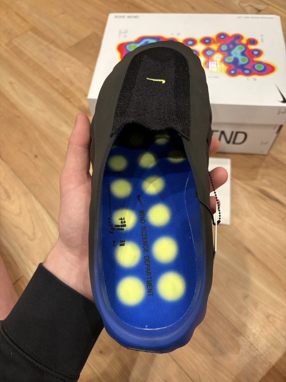 IN HAND Nike Mind Slide 001 Flyknit Hyper Royal Black Size 11 *BRAND NEW*