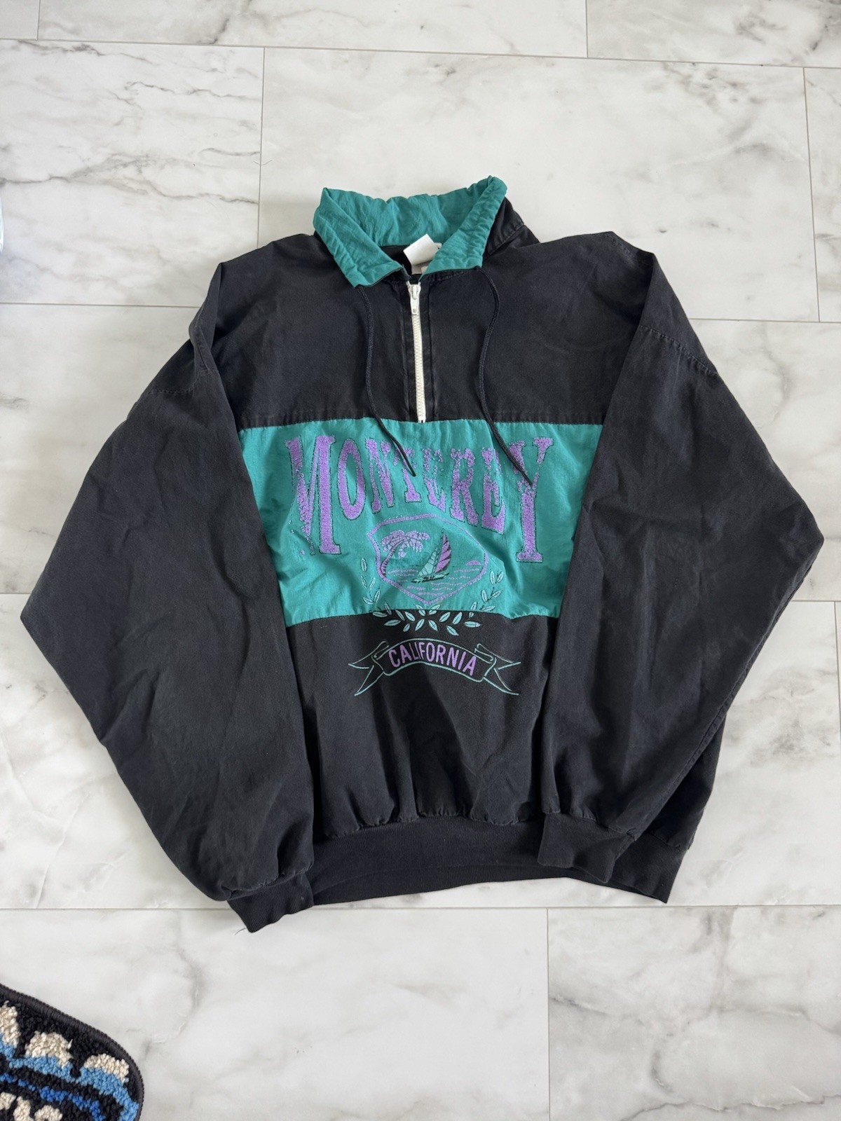 Men’s 90s Monterey California Black and Green Windbreaker Jacket