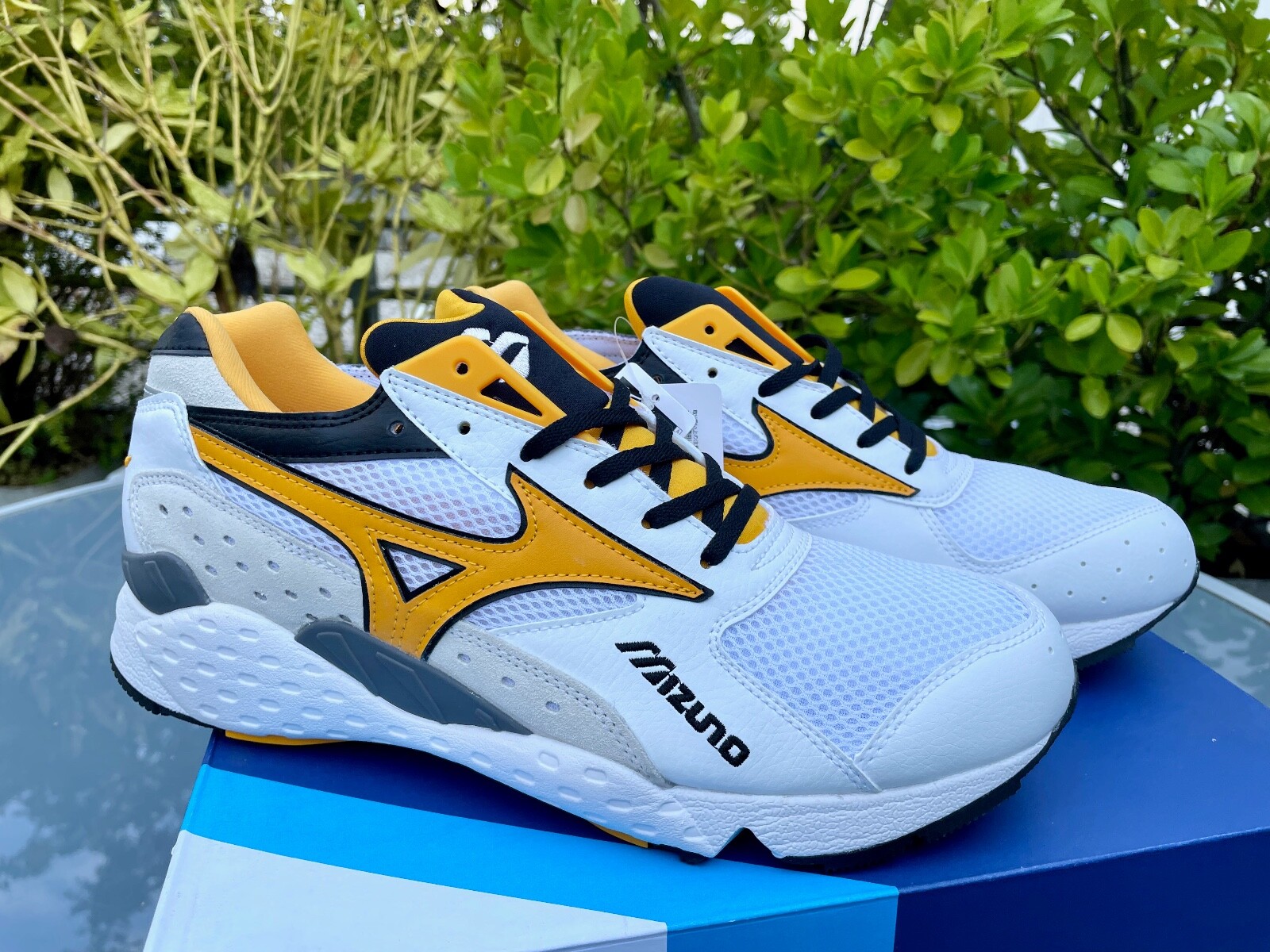 Mizuno Mondo Control White Yellow (2020) EUR 44.5 US 11 UK 10 D1GA201174