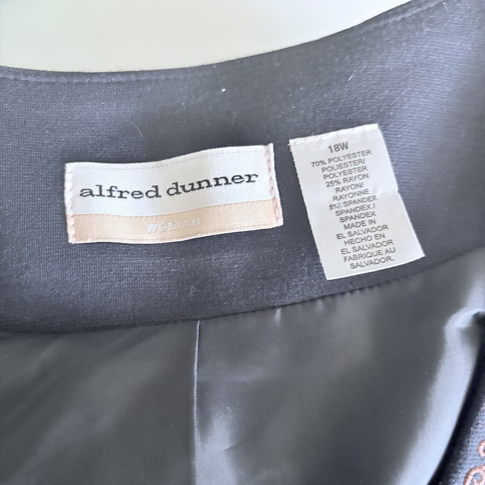 Alfred Dunner Women’s Black Open Front Embroidered Lined Stretch Jacket 18W