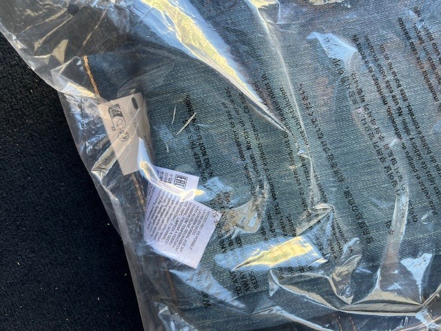 Levi’s 514 Straight Fit Mens Blue Jeans Size 30 x 32 NEW!