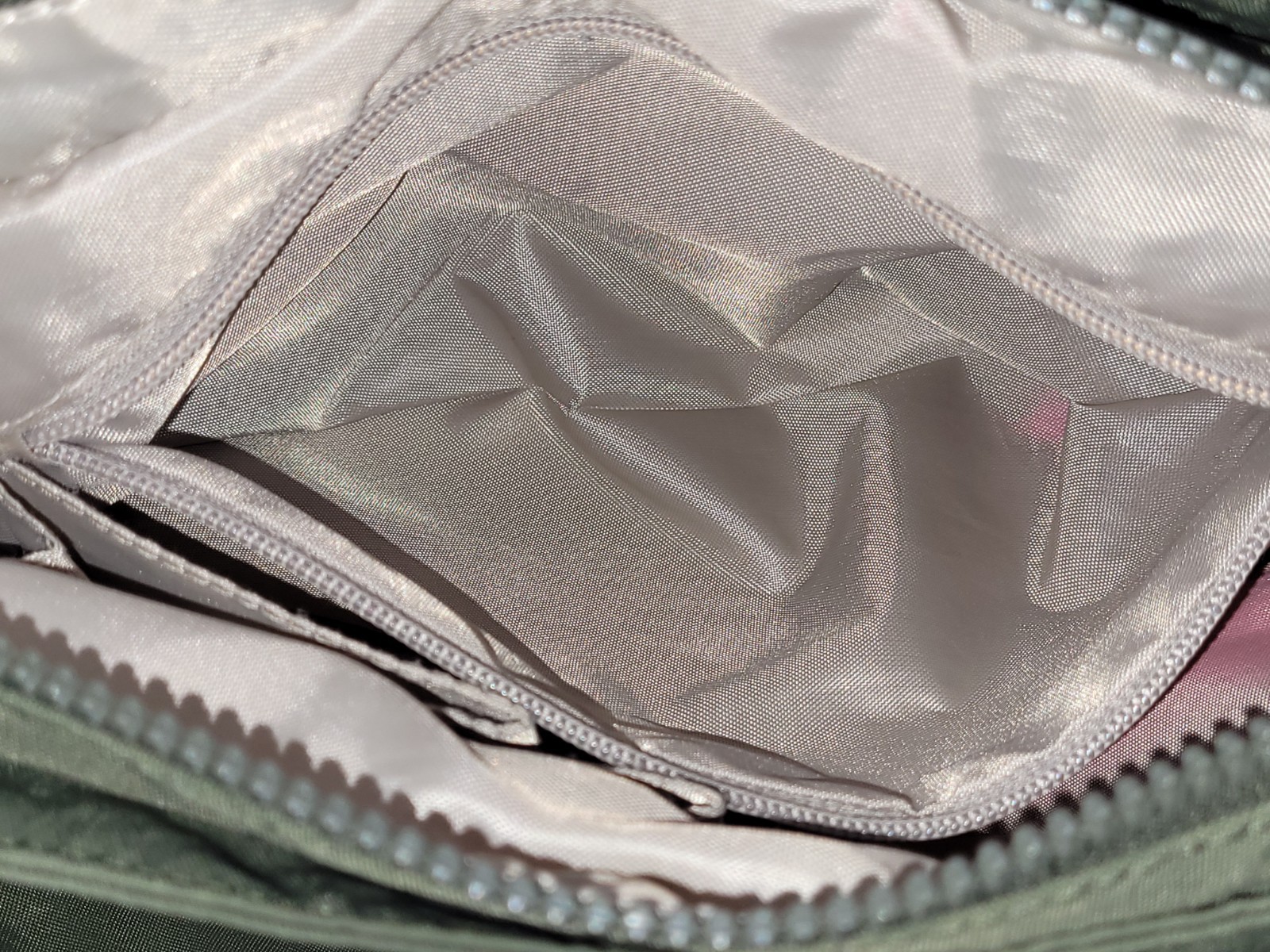 Kipling Women’s Brooklyn Go Shoulder Bag in jaded green nylon Approx 11″x9″