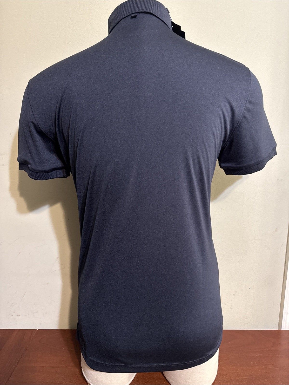 J. LINDEBERG TOUR TECH REGUAR FIT POLO MEN’S SMALL NAVY GOLF NEW