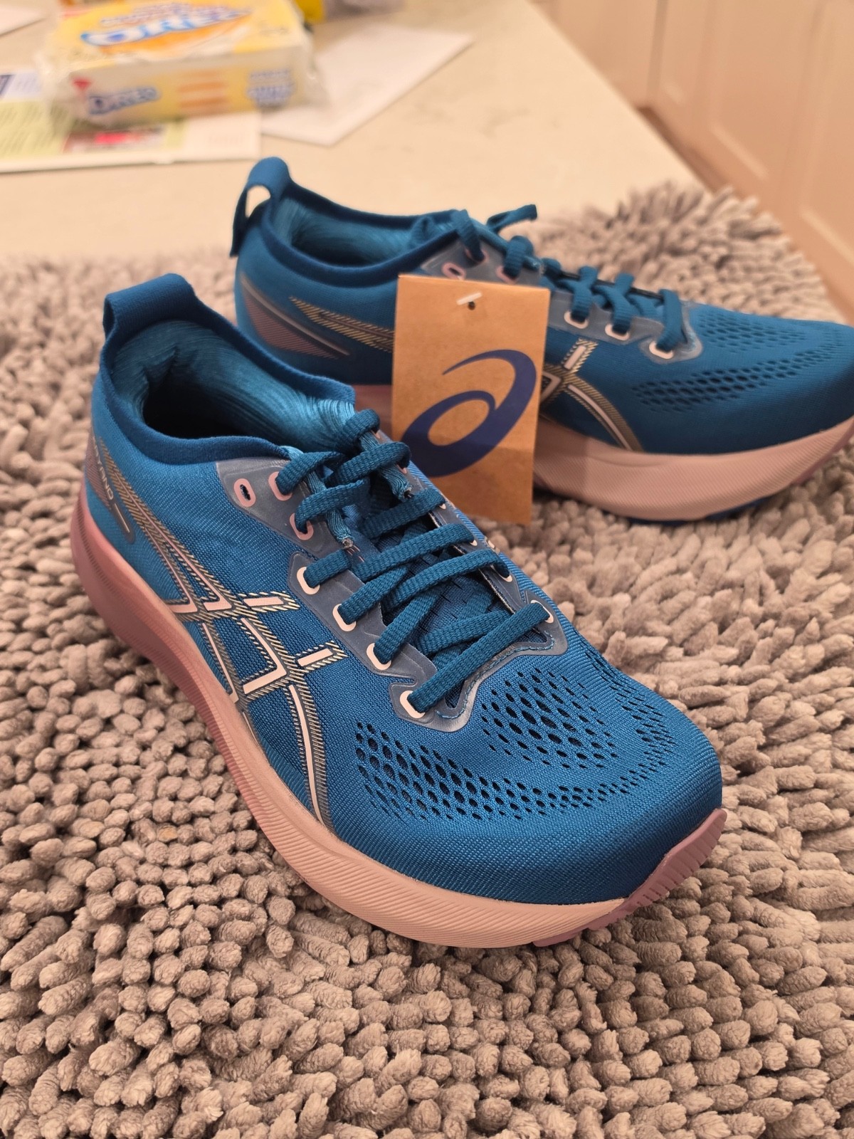 asics gel kayano 31 womens size 7.5 Rich Navy/Watershed Rose
