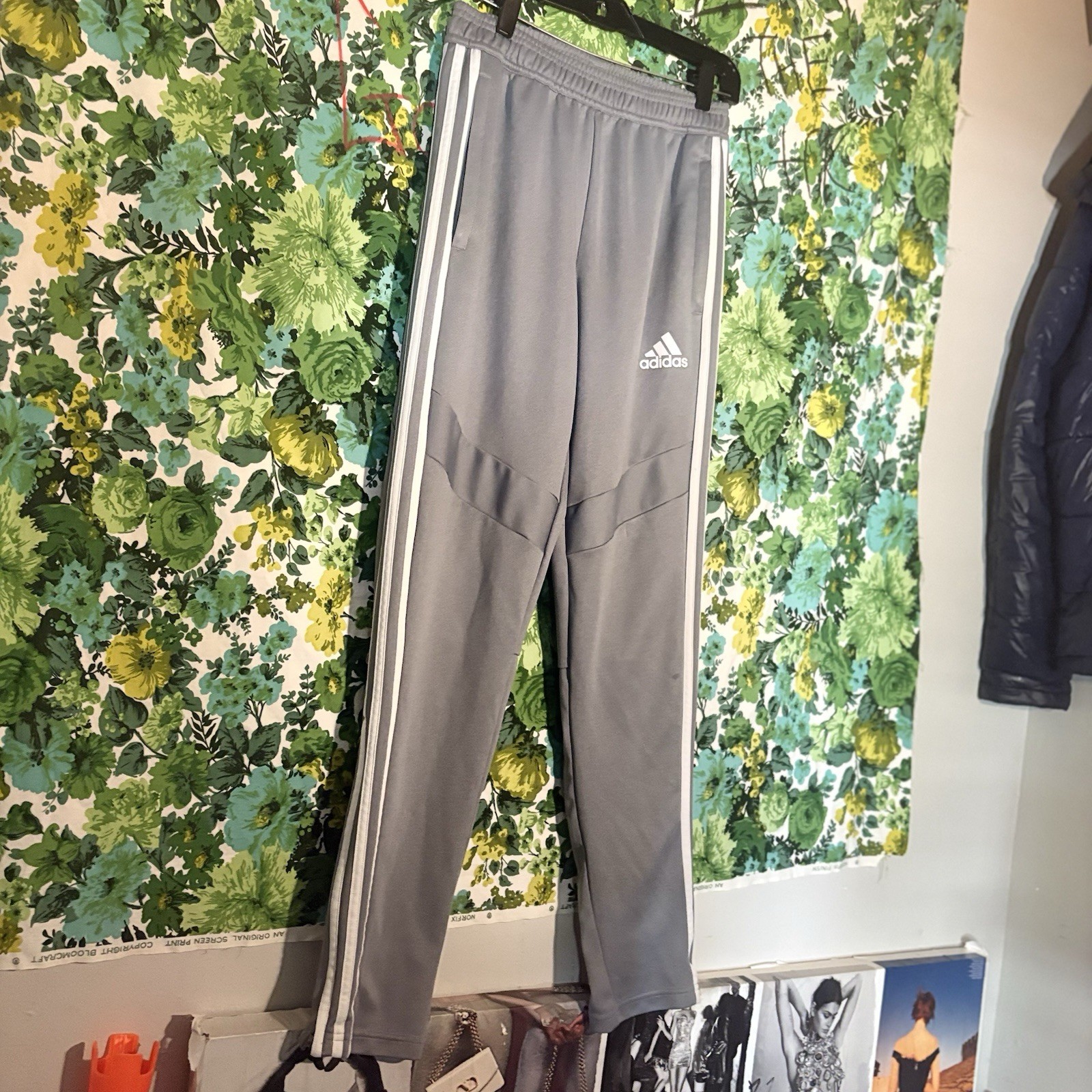 Adidas Tiro Track Pants (grey, 3-stripe) Size L (youth 13-14Y/US L) ·