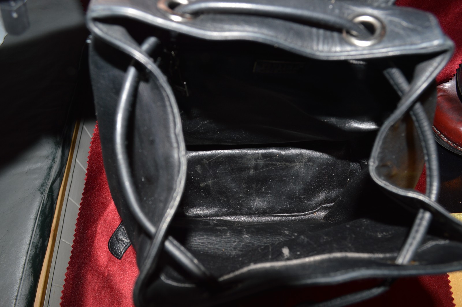 VINTAGE PERLINA BLACK LEATHER BACKPACK HANDBAG W/ PADLOCKS