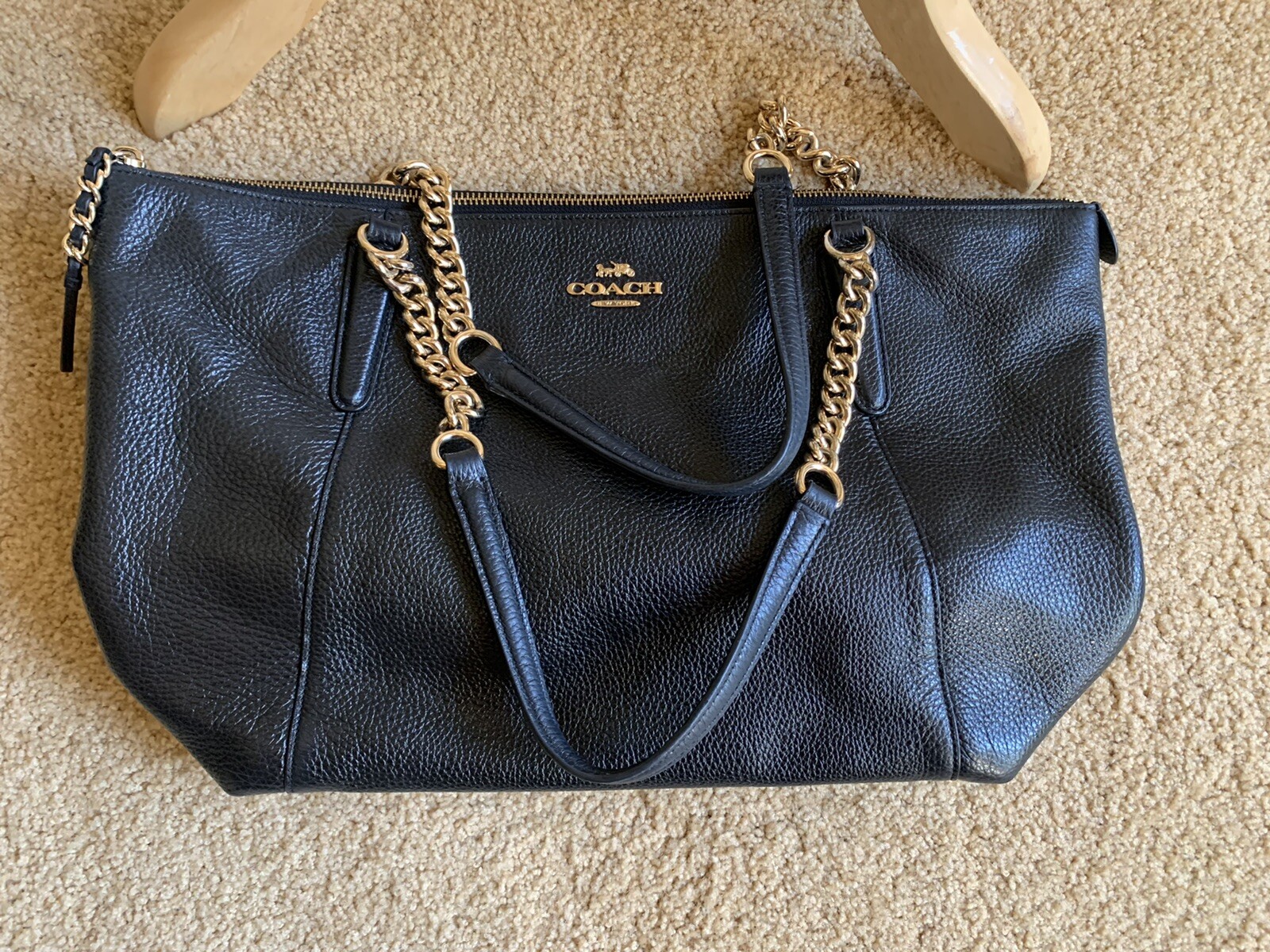 COACH F2221 Black Pebbled Leather AVA Chain Tote Shoulder Bag Gold Hardware EUC