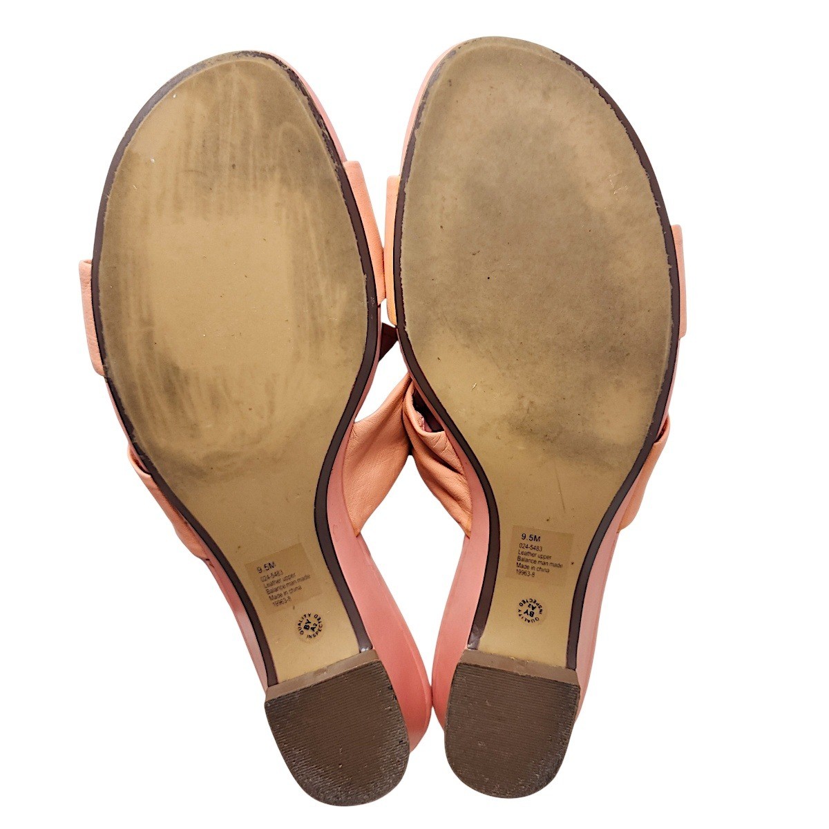 Liz Baker Slides Sandals 9.5 M Womens Peach Leather Knot Kitten Heel Slide Mules
