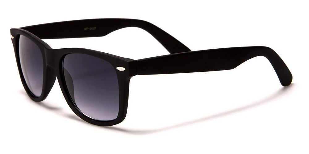 Classic Style Black Frame Gradient Lens Unisex Sunglasses UV400 Sun Protection