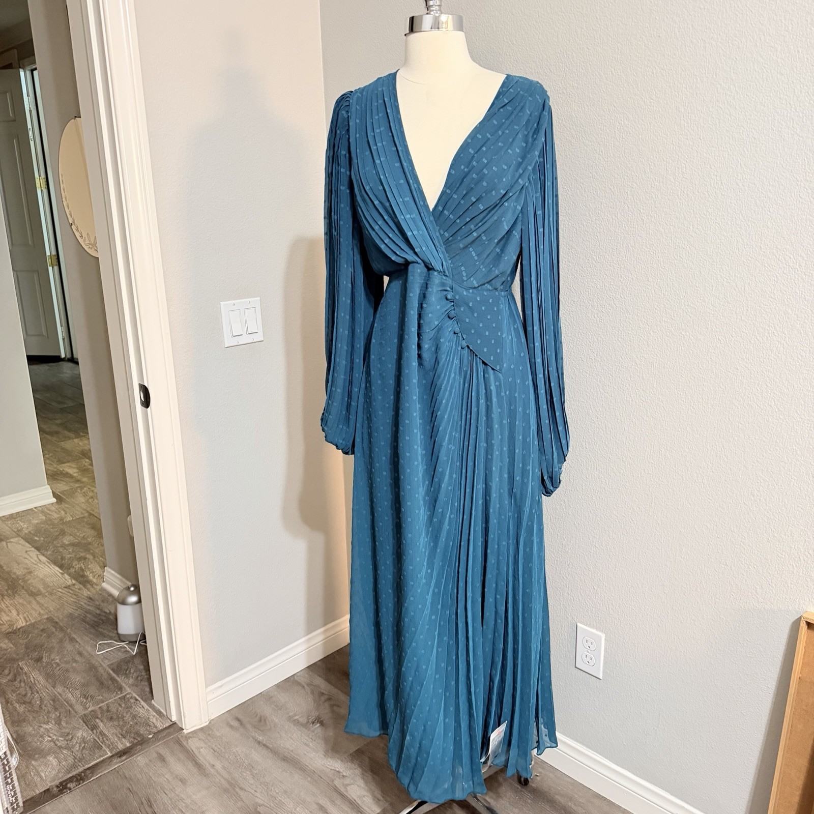 ASOS Design Teal Midi Dress Size 10 Long Sleeve Pleated Swiss Dot Chiffon