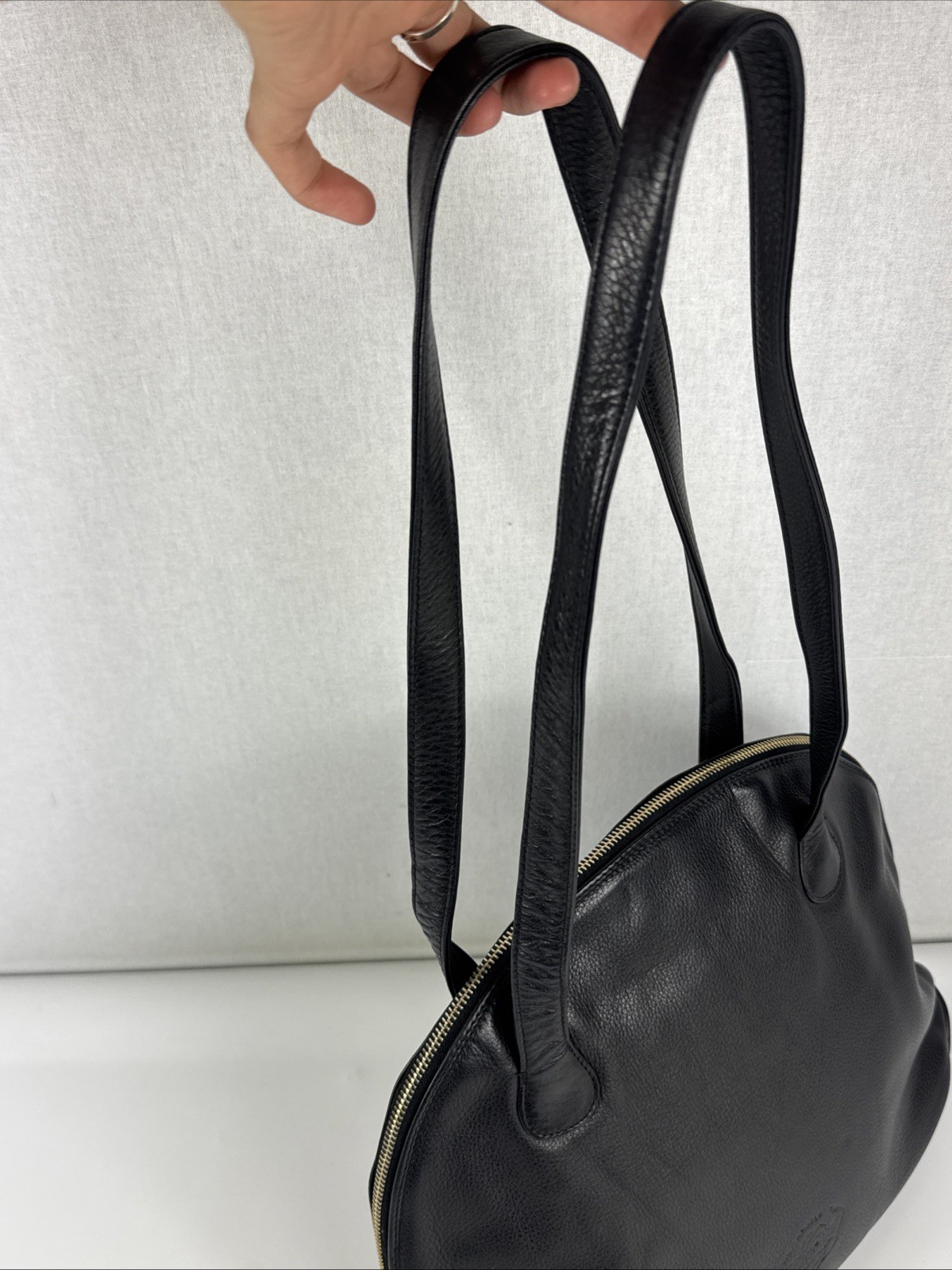Comtesse When Angels Travel Kelly Bag 14.5″ X 11″ Black