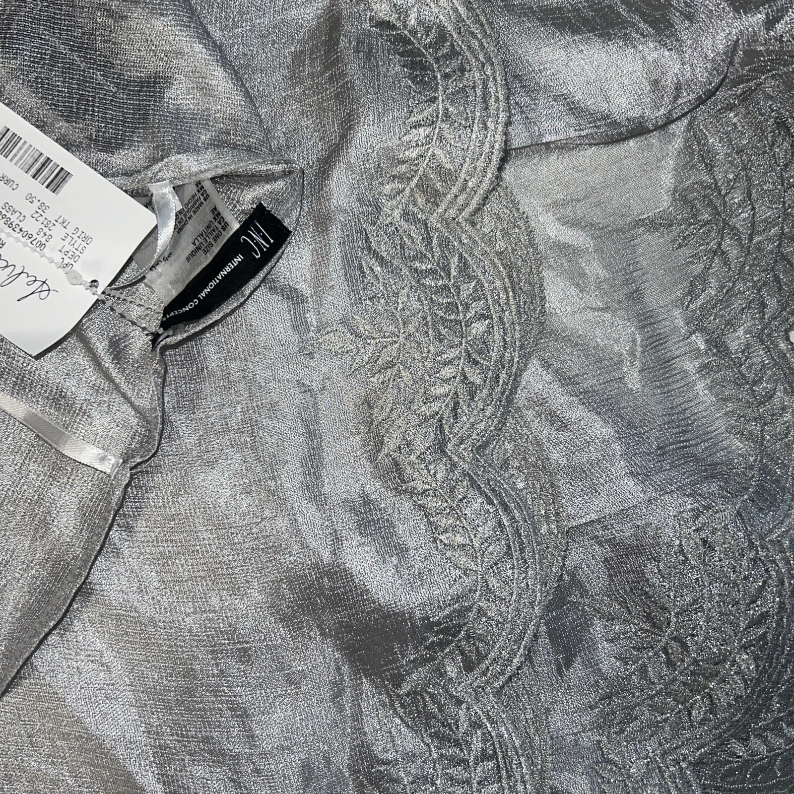 INC International Concepts Crescent Scalloped Wrap, Silver, NWT (W1)