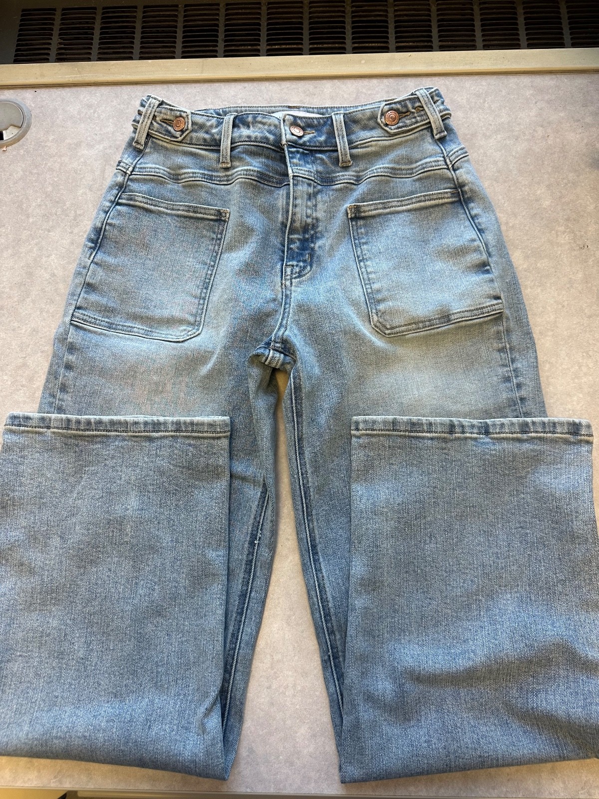 Flying Monkey Jeans Womens size 27 inseam 28 inches