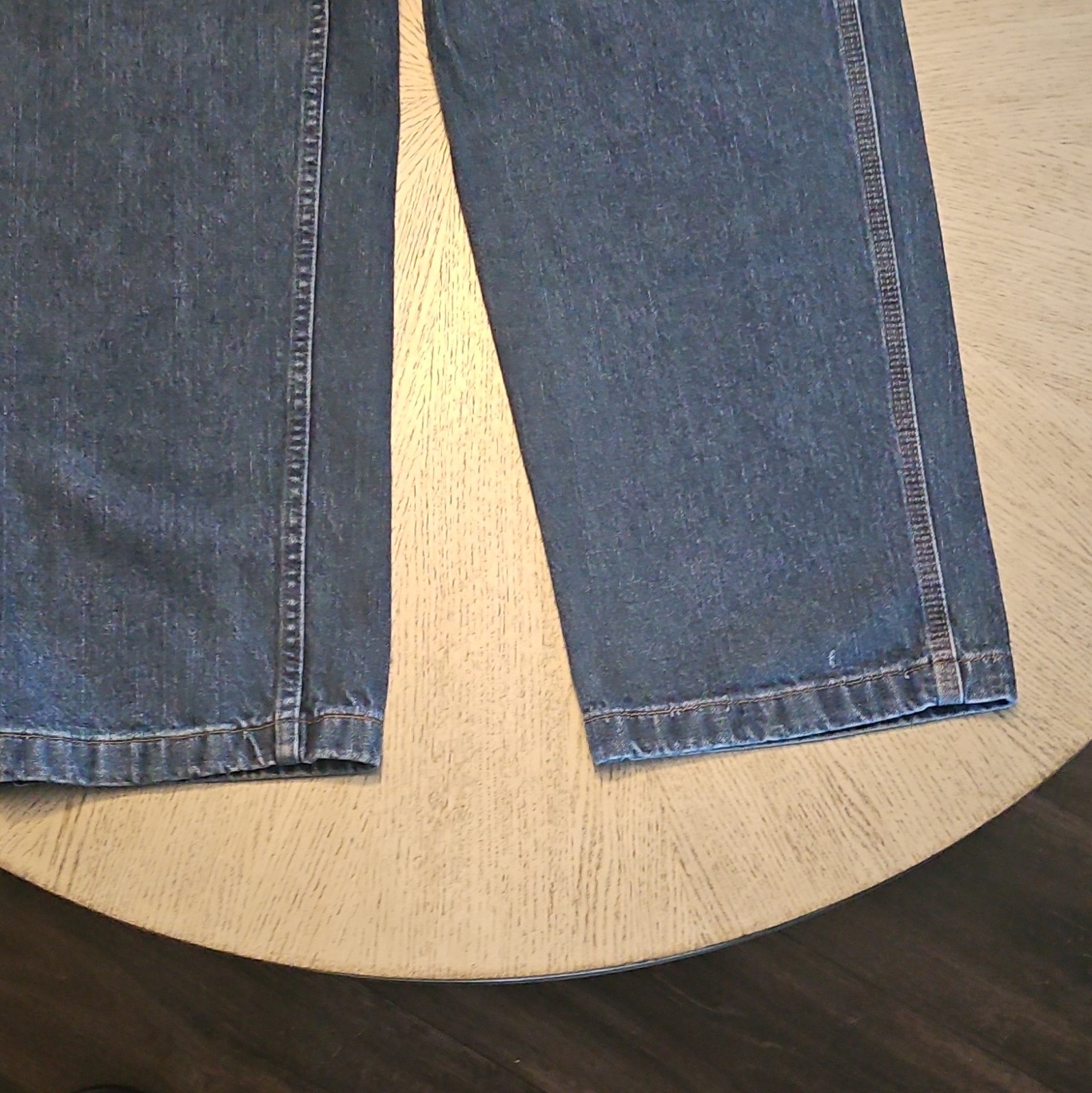 Polo Jeans Co. Men’s Regular Fit Medium Wash Blue Denim Straight Cargo Jeans