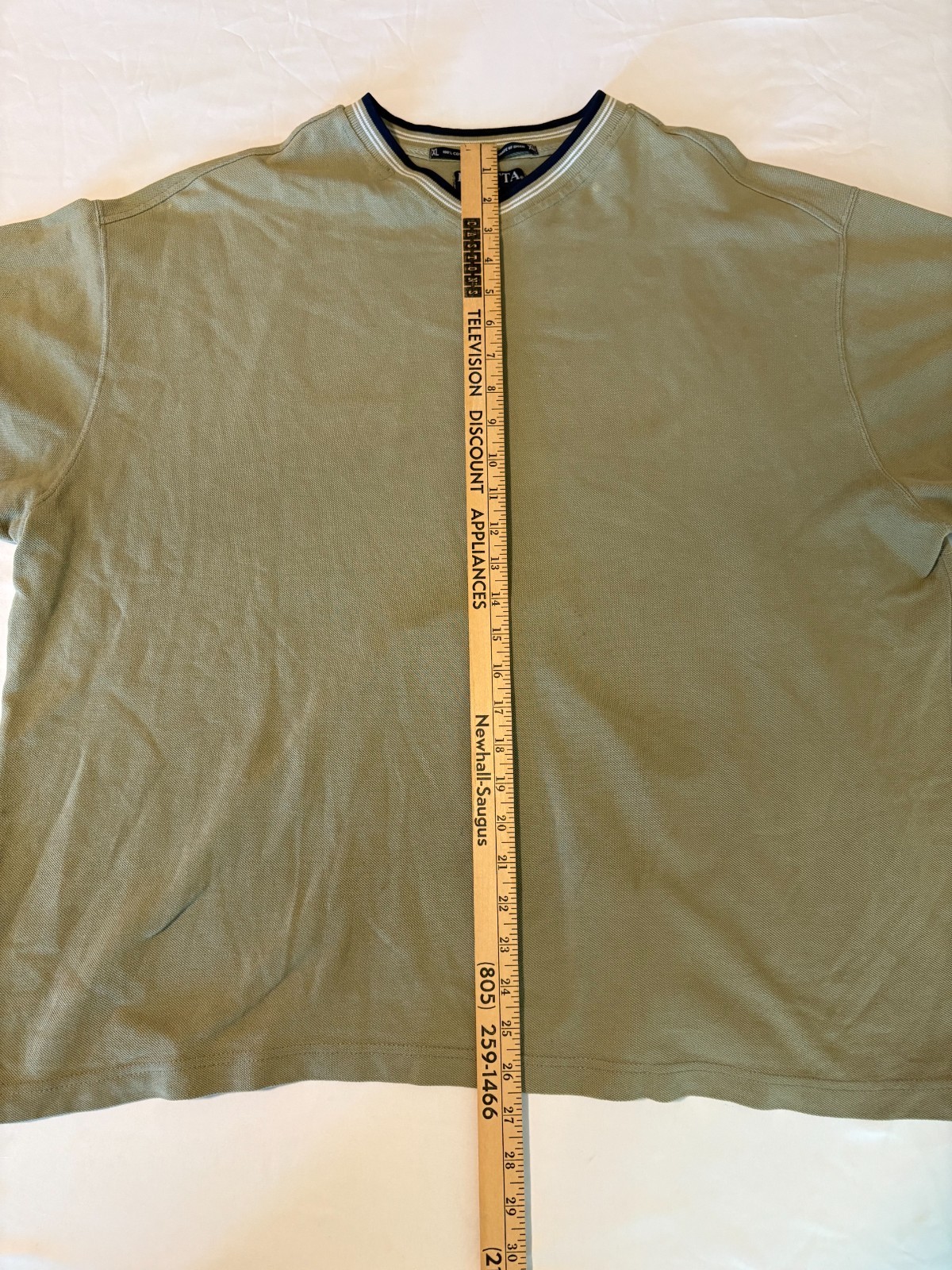 Regatta XL Men’s V-Neck Shirt Olive Green 100% Cotton Casual Vintage Oman