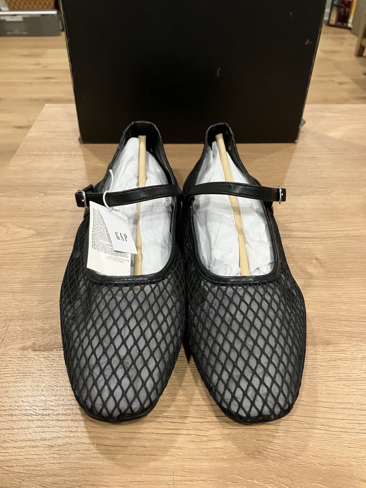 Gap Women’s Synthetic Mesh Mary Jane Flat Shoes Size 10 NWT