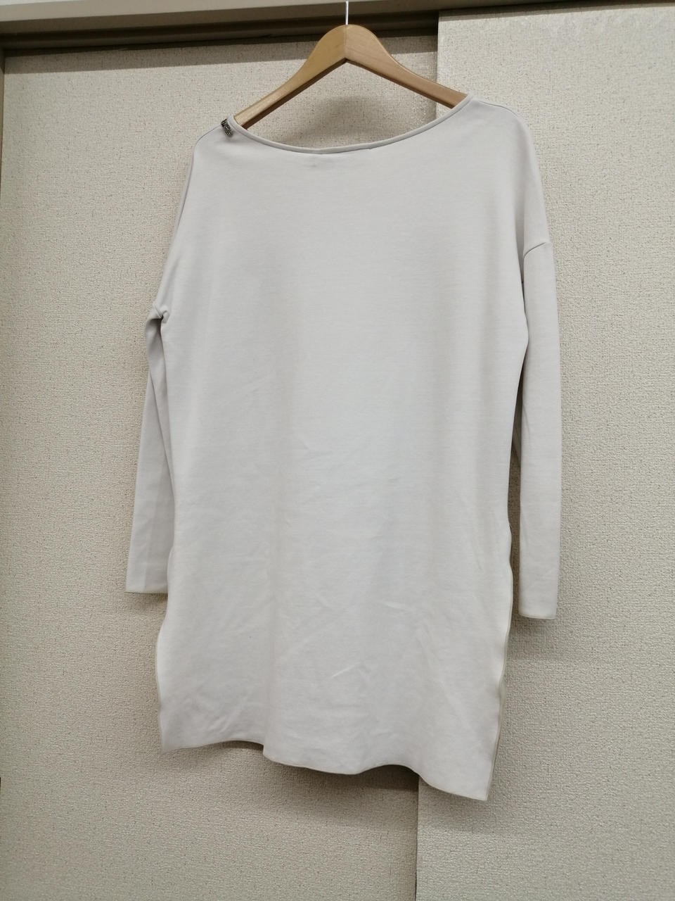 Max mara Long Sleeve Cut & Sew Top White 28in Bust 17in Sleeve