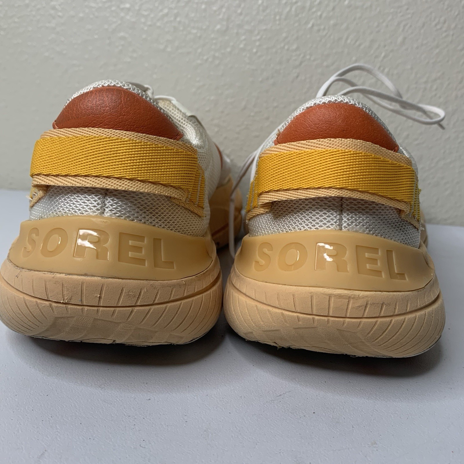Sorel x Prana Sneakers Explorer Blitz Womens Leisure Lace Sea Salt Sz 8.5 Orange