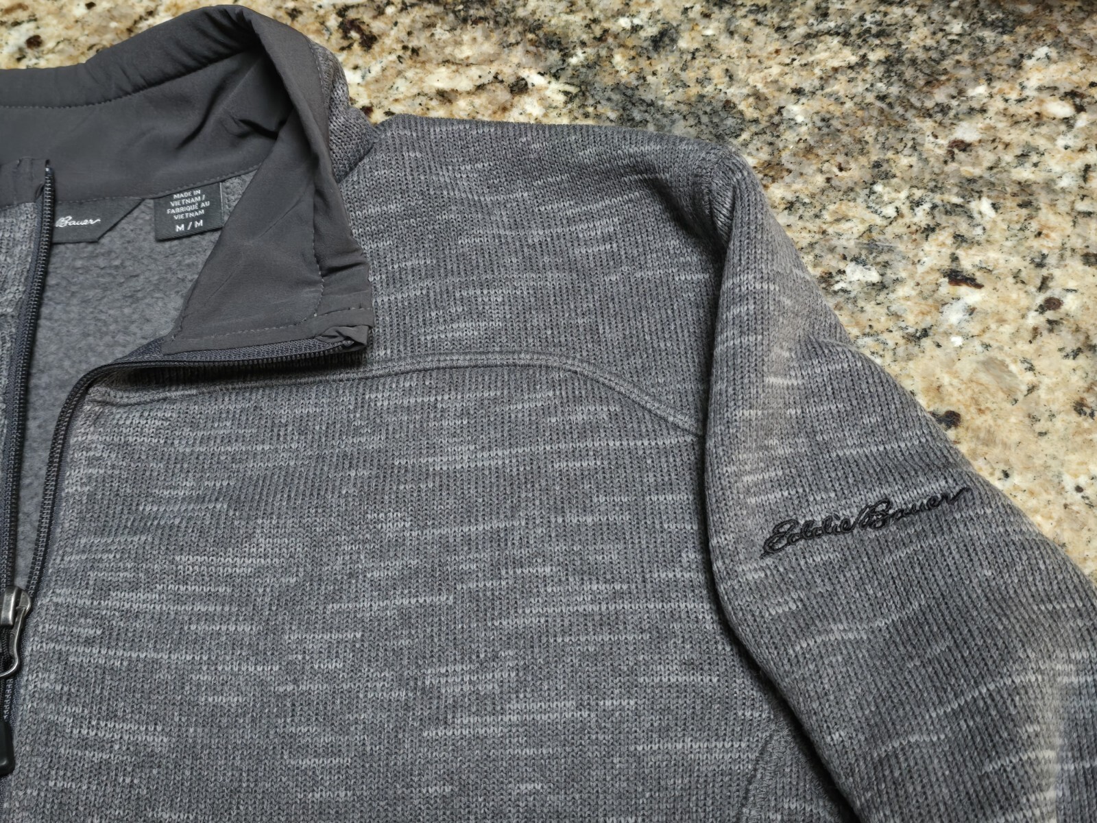 Eddie Bauer Mens 1/4 Zip Fleece Pullover Zip Pocket Brown Gray MEDIUM NEW