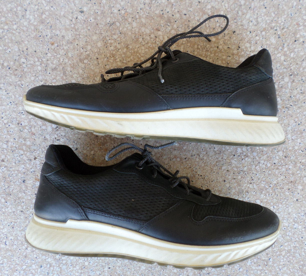 ECCO ST.1 Black Mesh and Yak Leather Casual Shoes. Men’s 9 (eur 43)