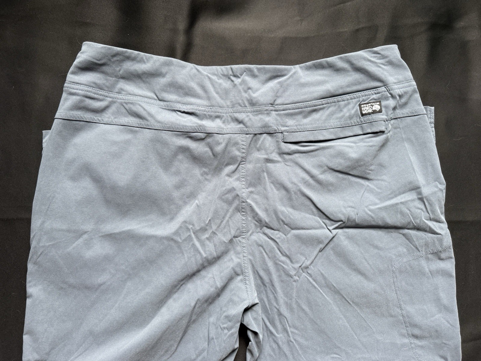 New Mountain Hardware Waist 18” Women’s Gray Lightweight Stretchy Crop Pants XL
