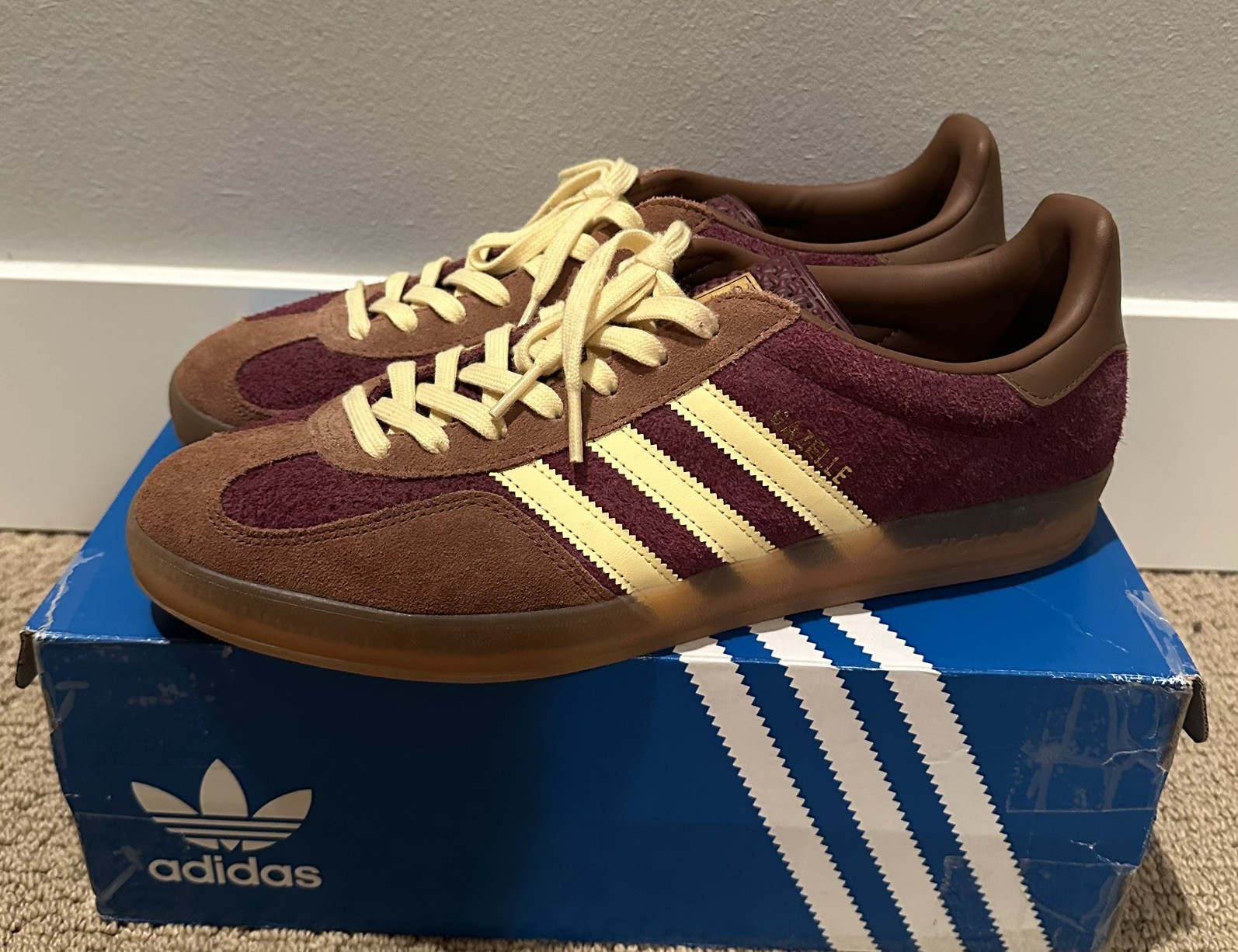 Adidas Originals Gazelle Indoor Maroon Almost Yellow JI0324 Men’s Size 13