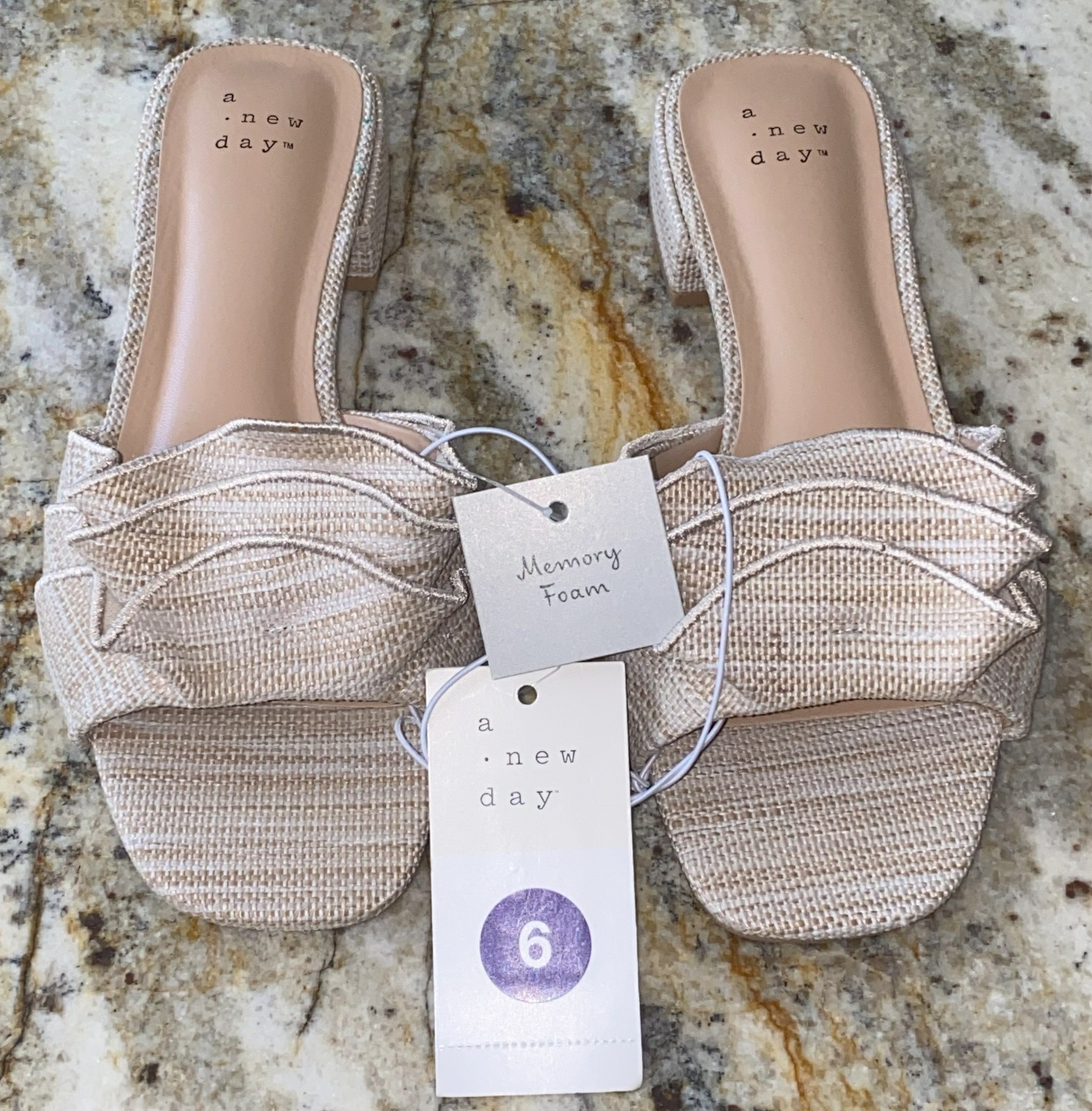 NEW W/TAGS A NEW DAY LYTA RAFFIA RUFFLE SANDALS W/MEMORY FOAM INSOLE WOMENS SZ 6