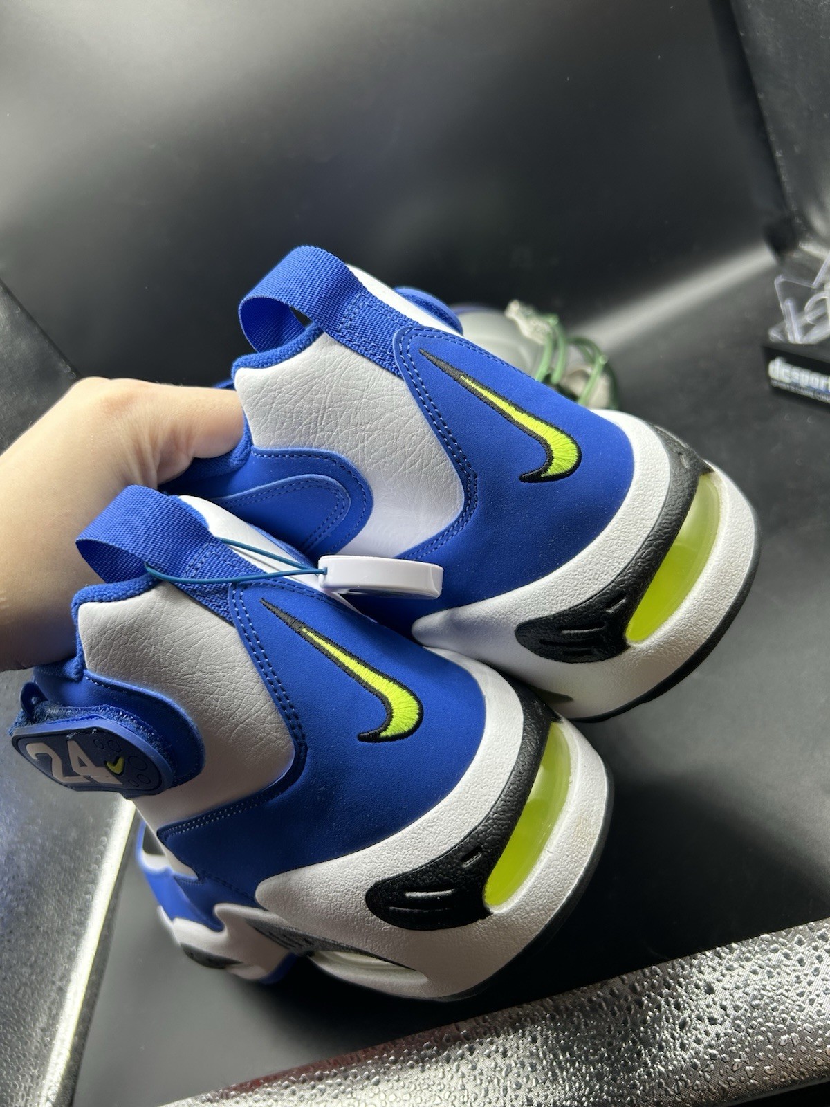 Nike Air Griffey Max 1 2021 Varsity Royal White Suede SZ 10.5(DJ5161-400) (CBMH)