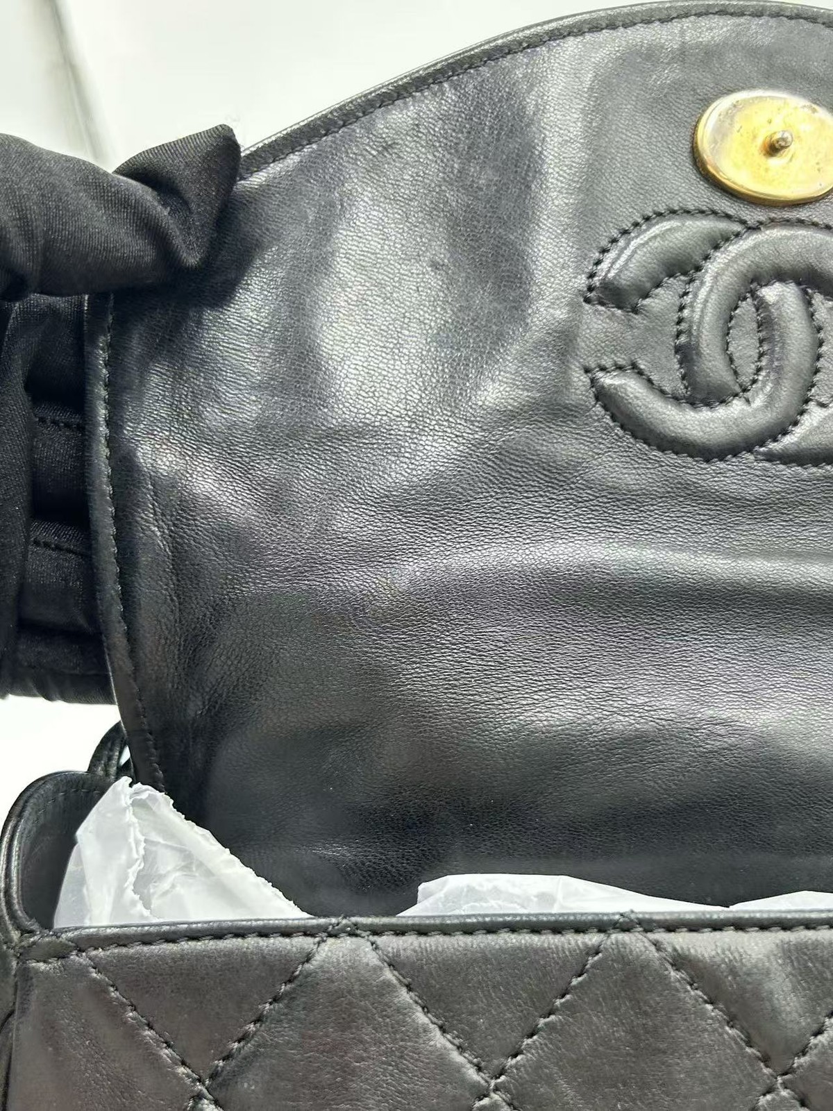 Chanel Crossbody Flap Bag Quilted Black Lambskin Leather France