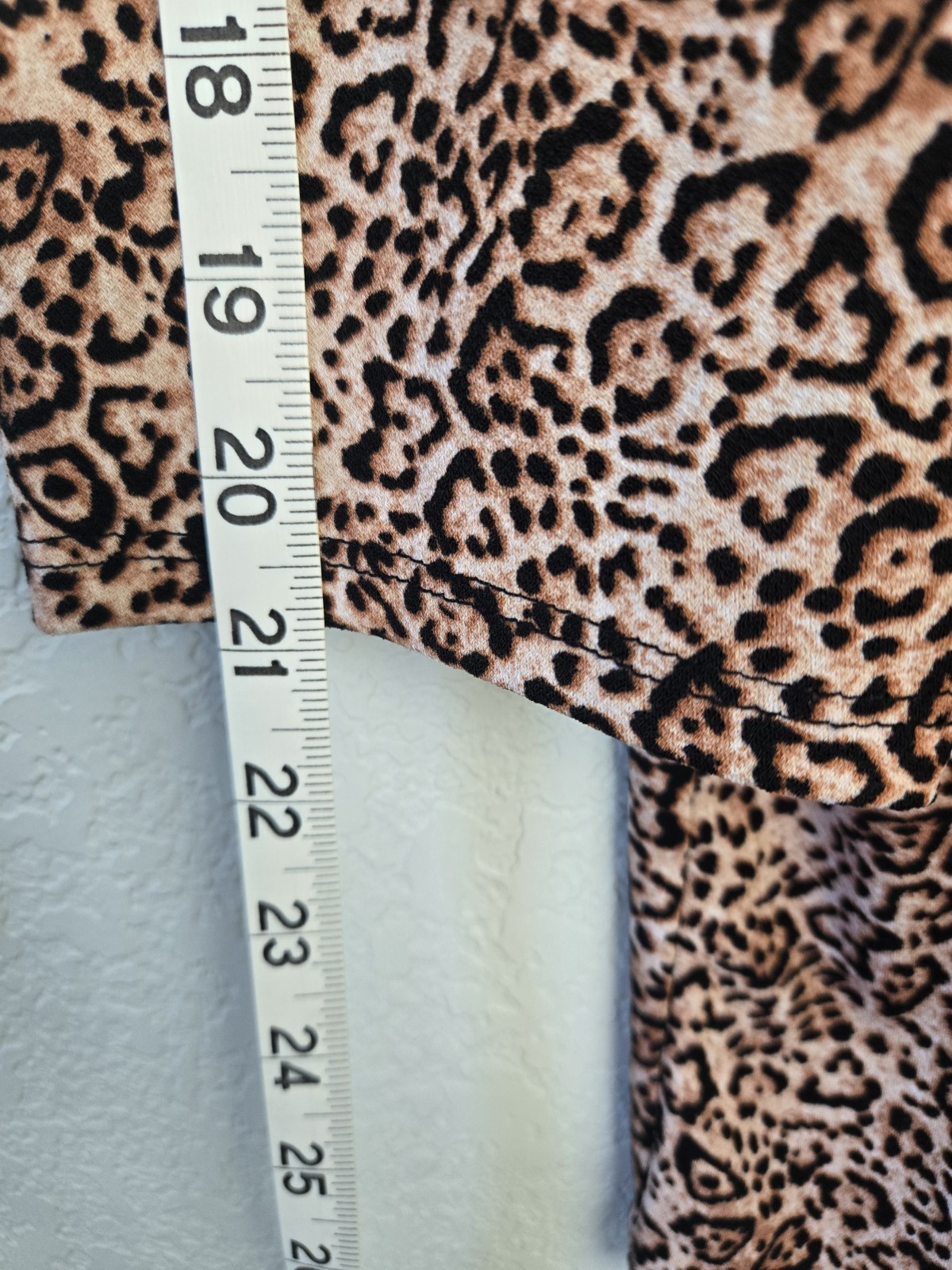 CeCe Women’s 3X Brown Black Leopard Knit Ruffle Keyhole Puff Sleeve Blouse