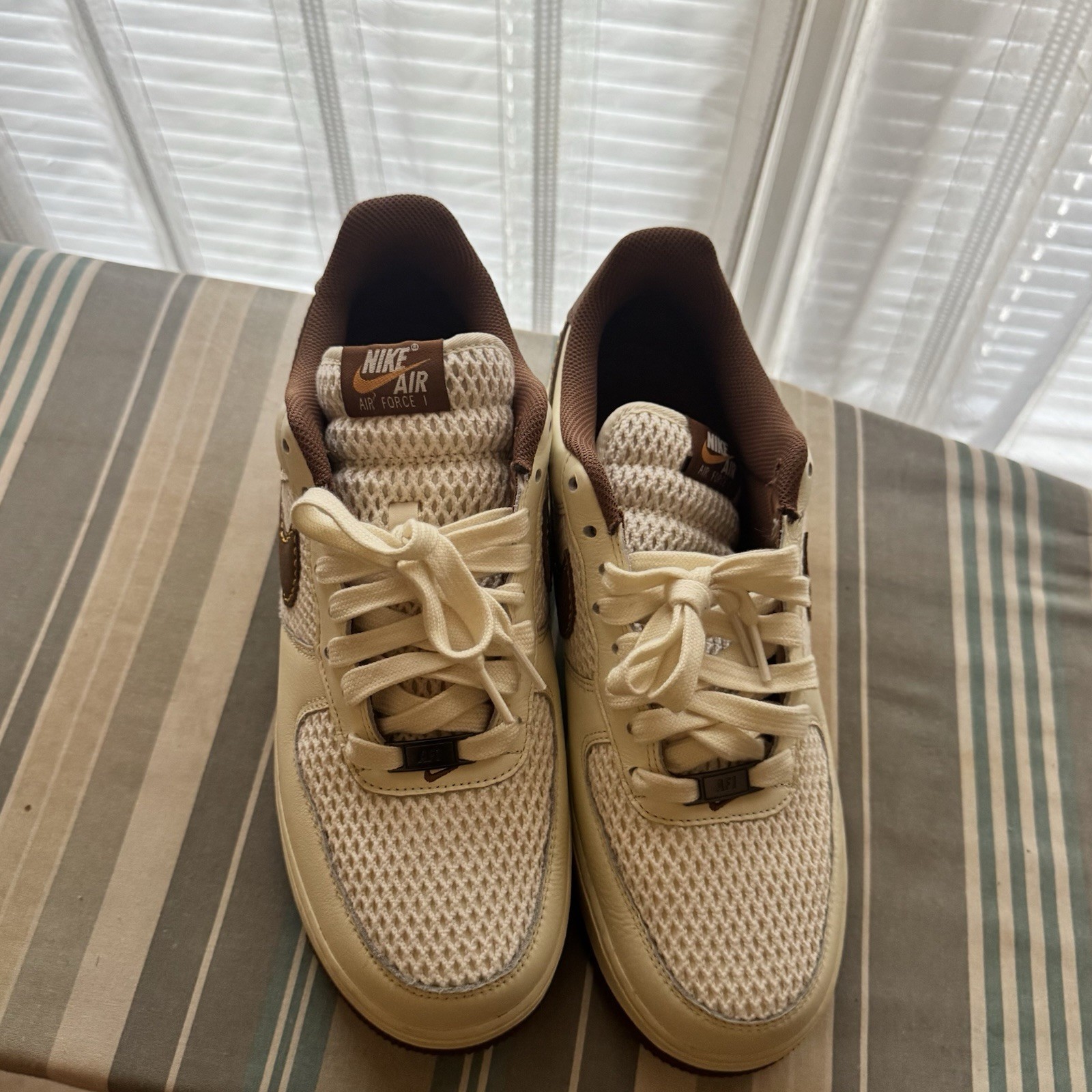 Nike Air Force 1 ’07 LV8 Coconut Milk Light Low US Mens Size 10.5 No OG Box