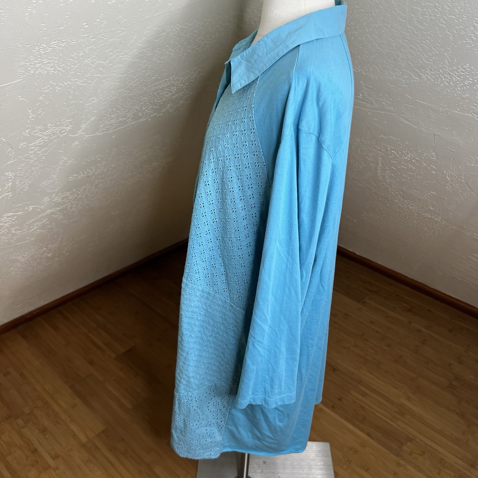 LOGO Lori Goldstein Cotton Eyelet Lace Tunic Top XL Button Down Boho Blue