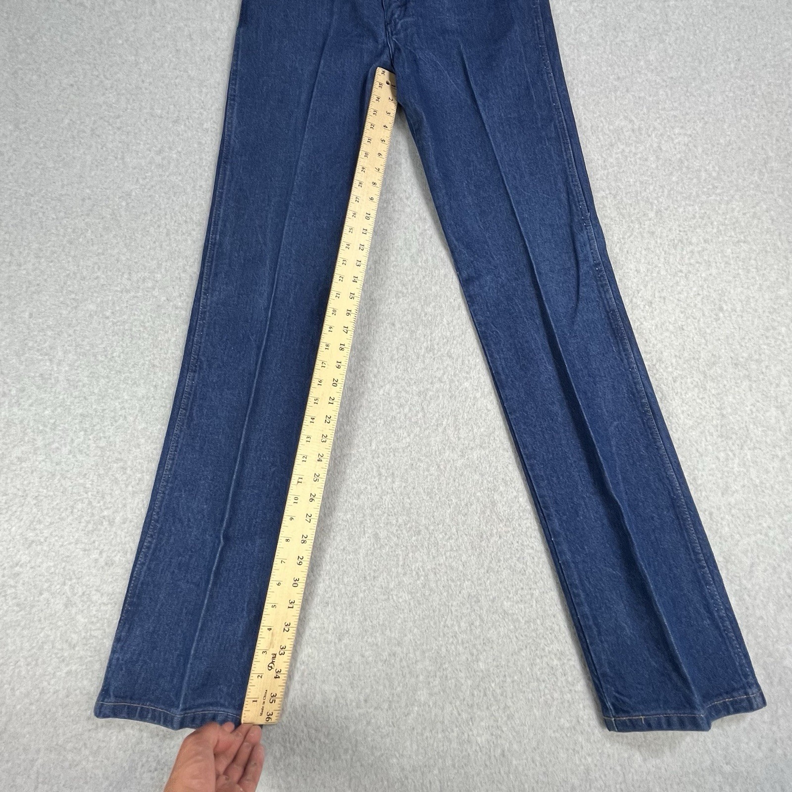 Vintage Wrangler 13MWZ Cowboy Cut Jeans Mens 35×38 Blue Dark Wash Straight Fit