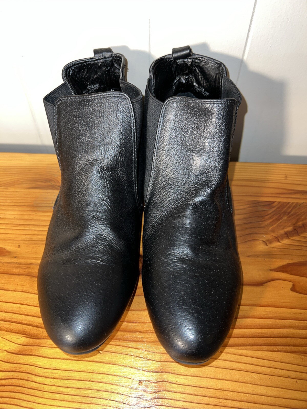 CHINESE LAUNDRY Black Leather SZ 10 M Britt Booties 4585
