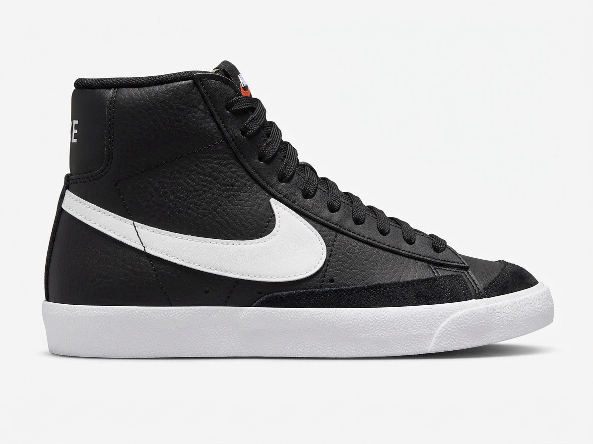 Nike Blazer Mid Black White High Top Leather Athletic Basketball Sneakers