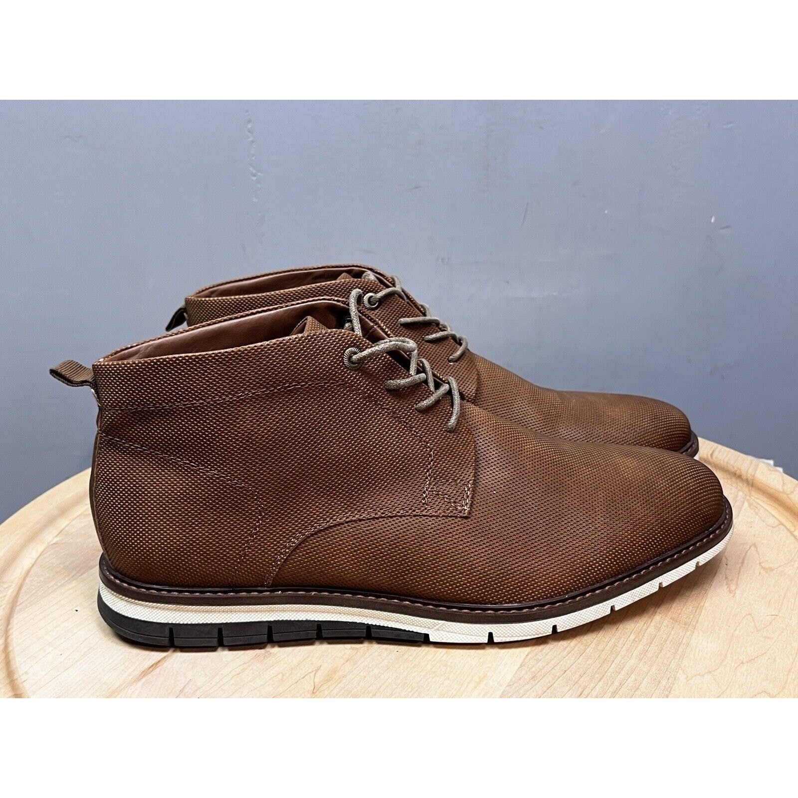 Parker & Sky Chukka Boots Mens 10 Brown Textured Lace Up Mid Top Dress Sneakers