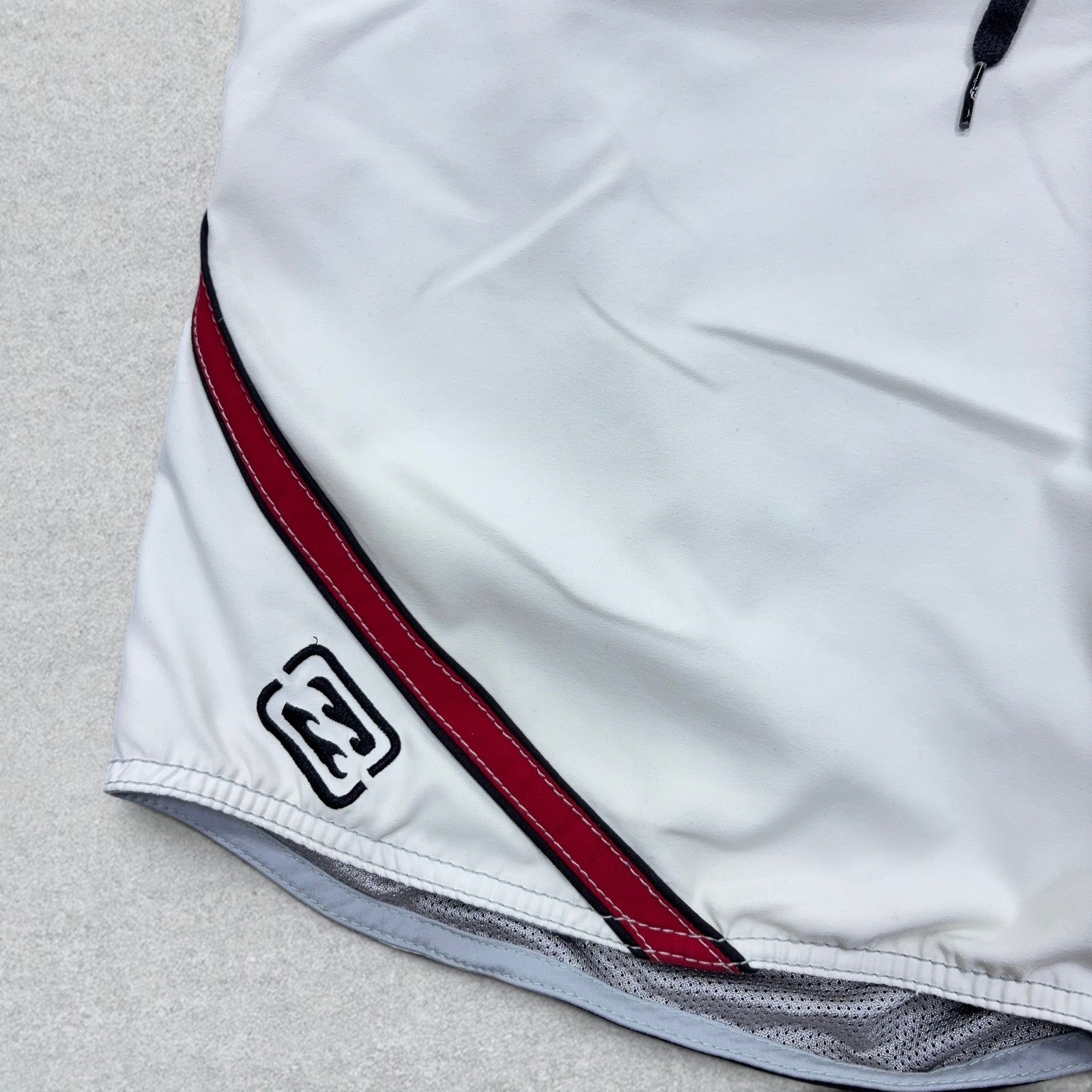 Vintage Billabong Andy Irons Boardshorts Mens 36 White Red Rising Sun Lined Y2K