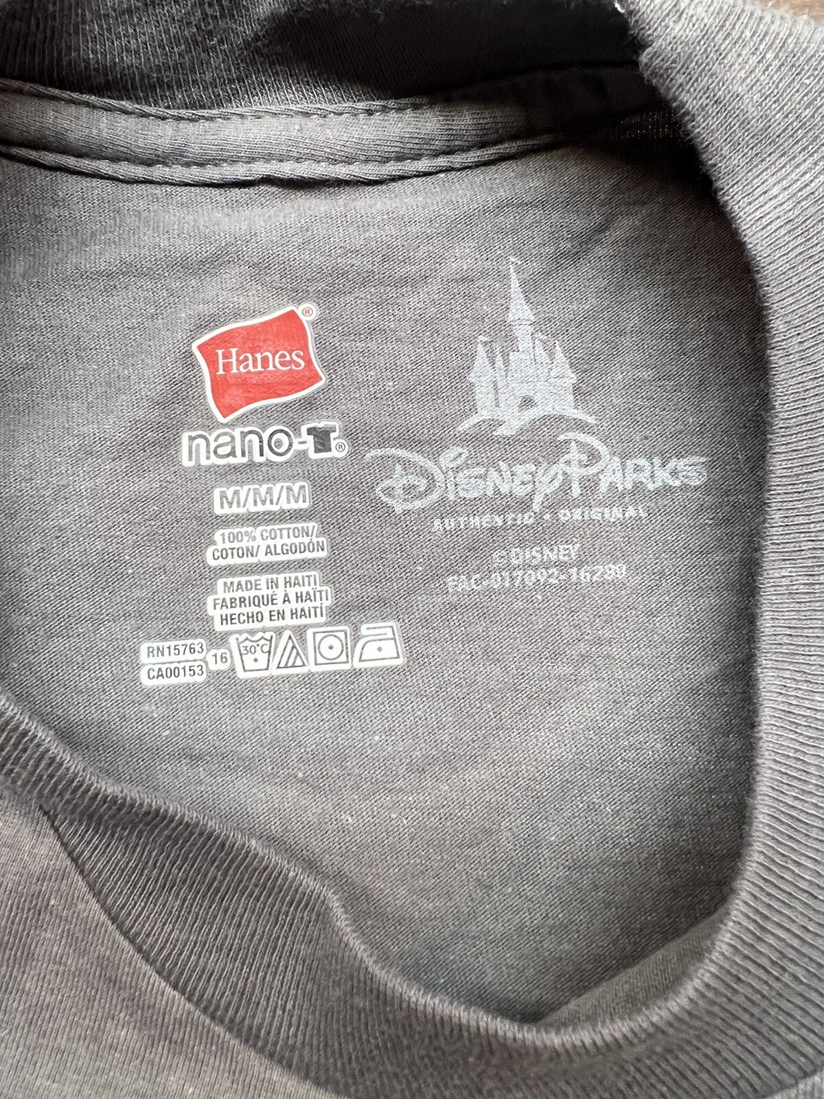 Disney’s The Haunted Mansion 45TH Anniversary Tee Shirt Medium Glow in the Dark