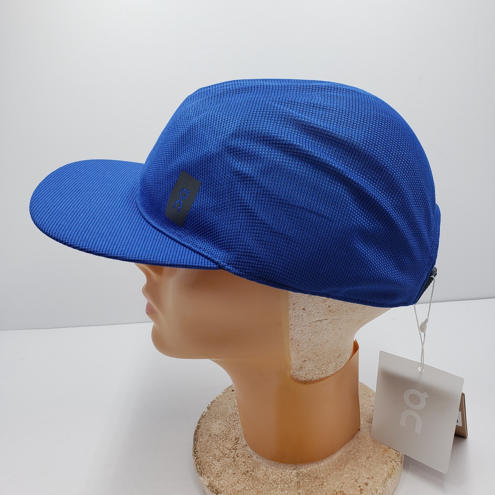 On Cloud Running Moulded Cap Blue NWT Lightweight Performance Trail Hat