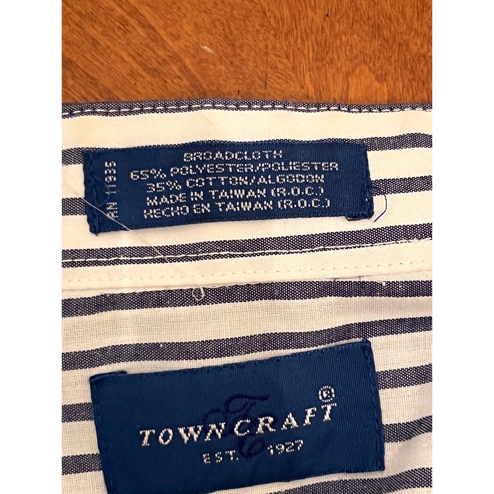 Striped Blue White Broadcloth Button Down Shirt 16 1/2 Preppy Quiet Luxury